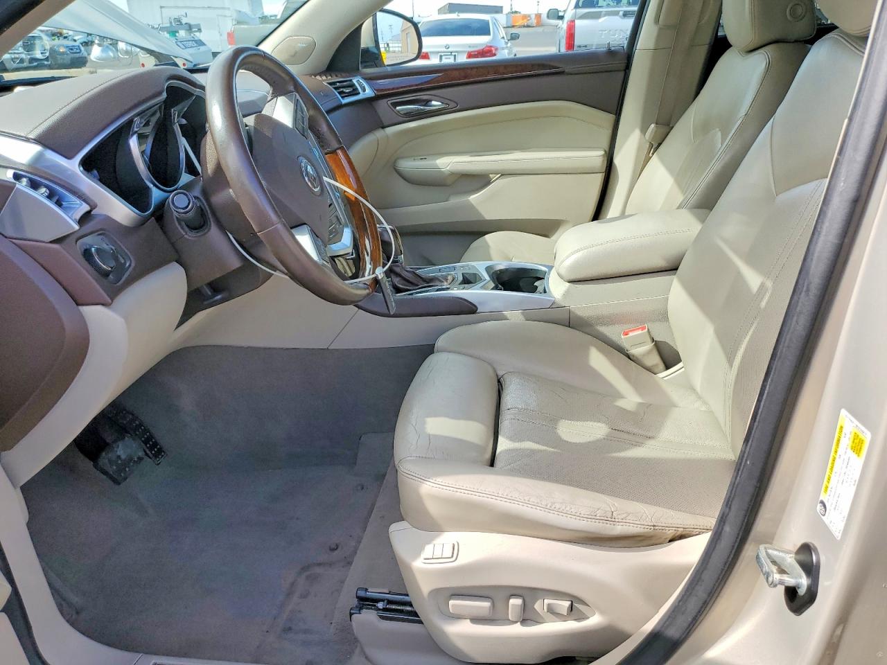 2011 Cadillac Srx Luxury Collection Gold vin: 3GYFNDEY8BS528876