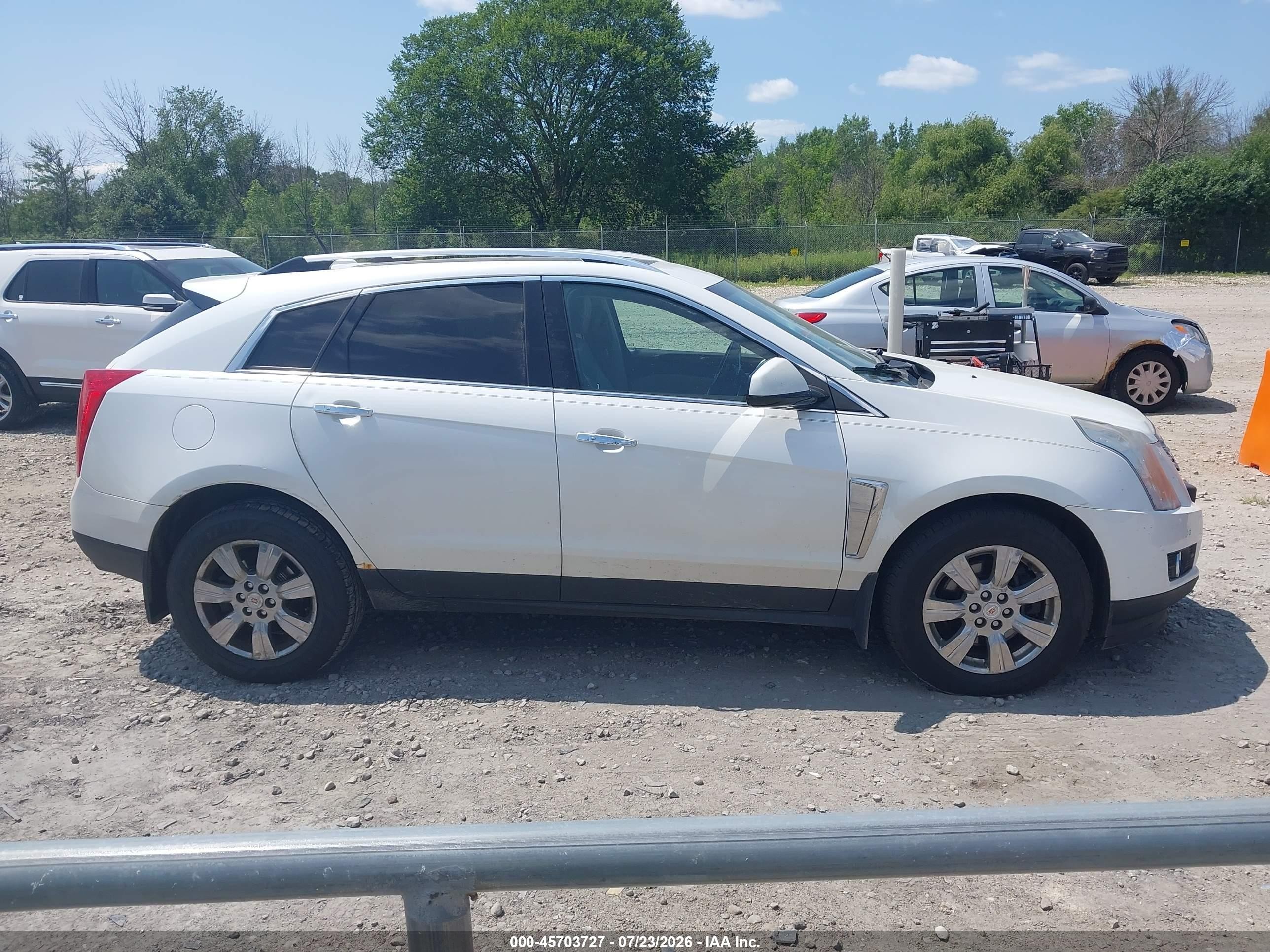 2014 Cadillac Srx Luxury Collection White vin: 3GYFNEE31ES587007