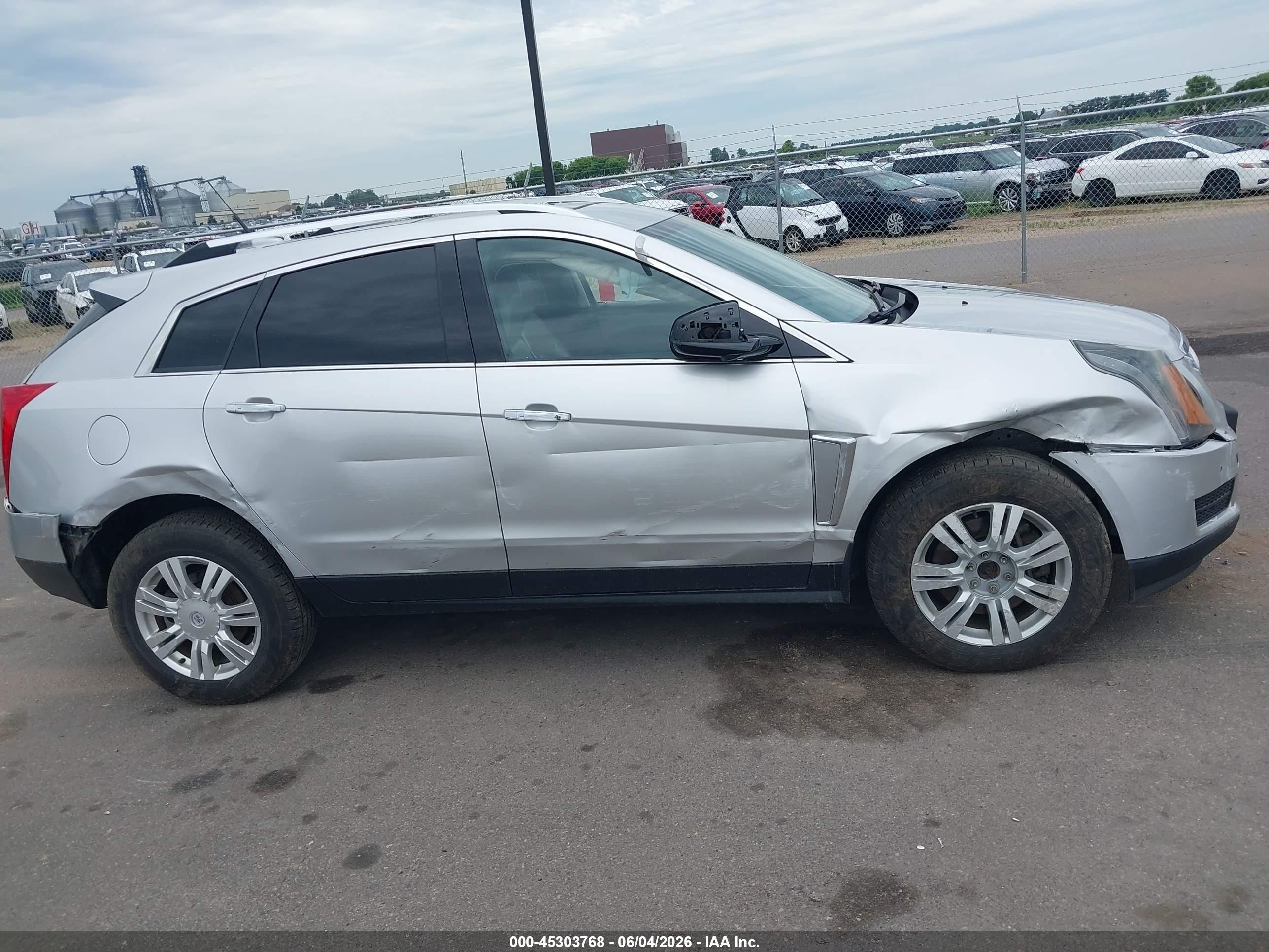 2014 Cadillac Srx Luxury Collection Silver vin: 3GYFNEE31ES686202