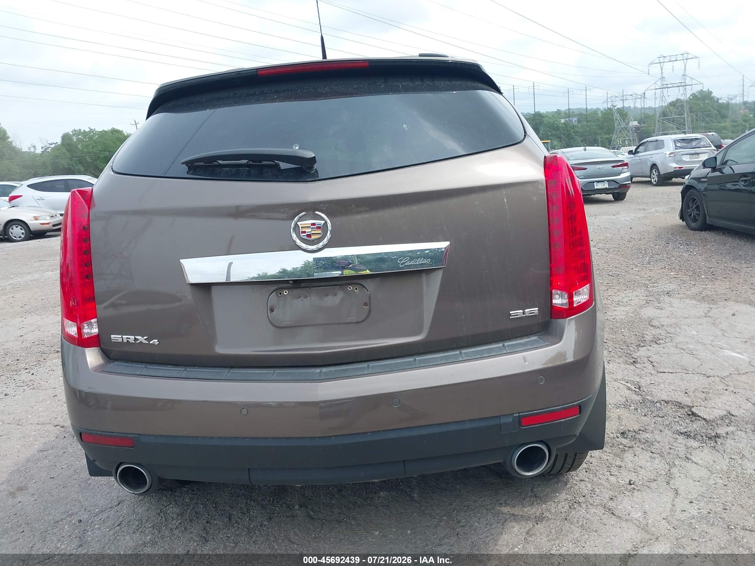 2014 Cadillac Srx Luxury Collection Коричневый vin: 3GYFNEE32ES549690