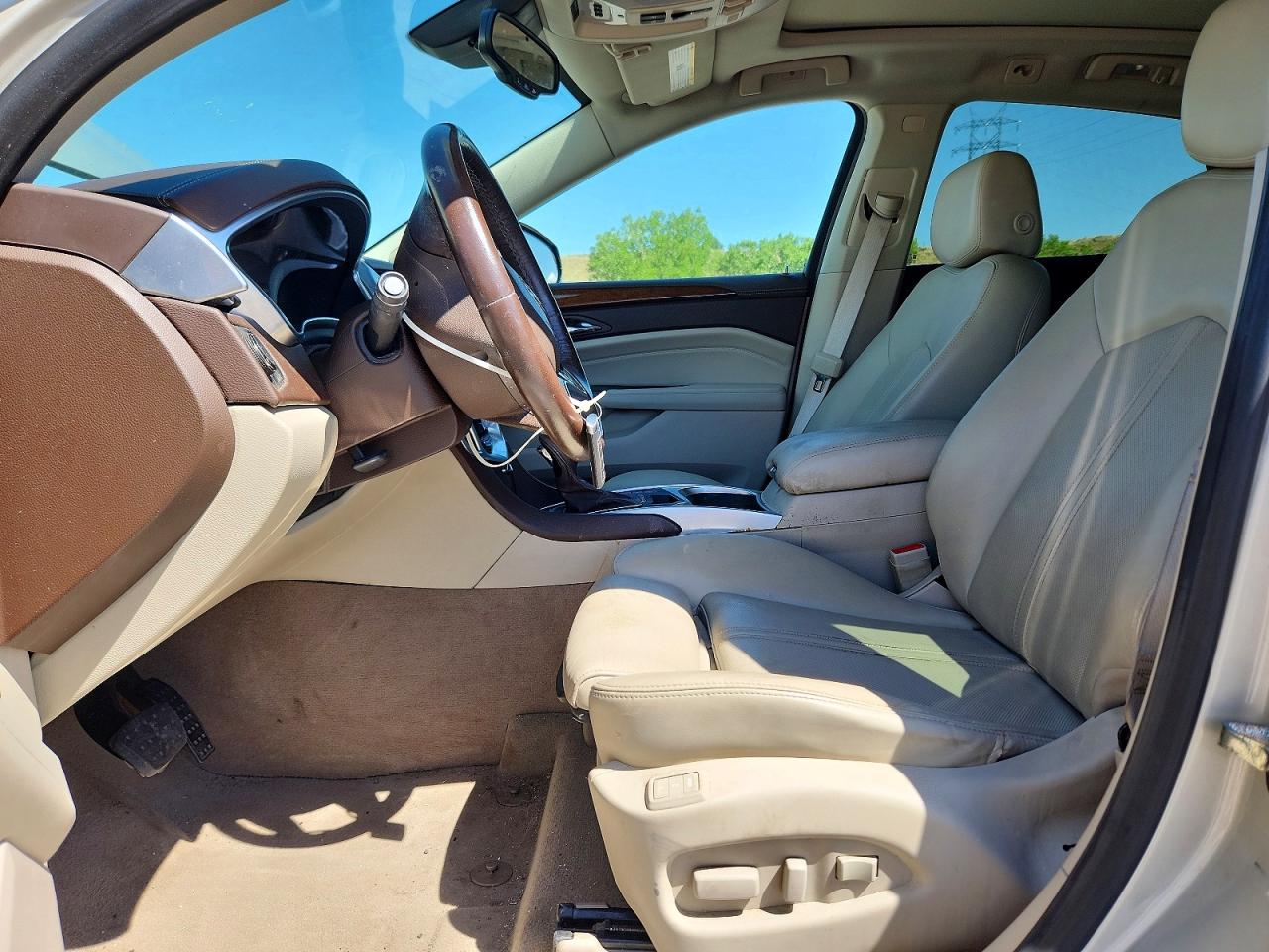 2014 Cadillac Srx Luxury Collection Gold vin: 3GYFNEE32ES609094