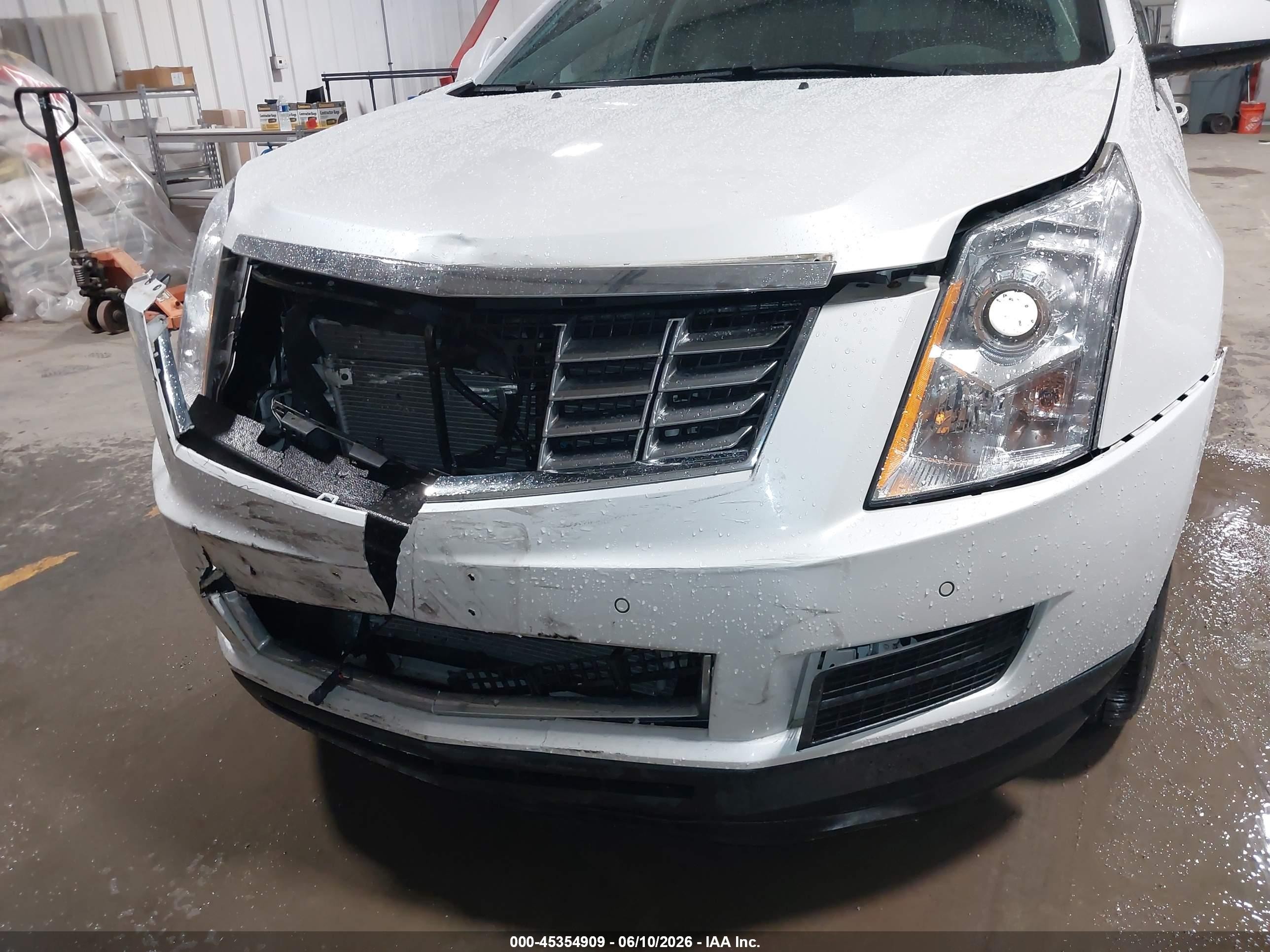 2015 Cadillac Srx Luxury Collection Белый vin: 3GYFNEE32FS527867