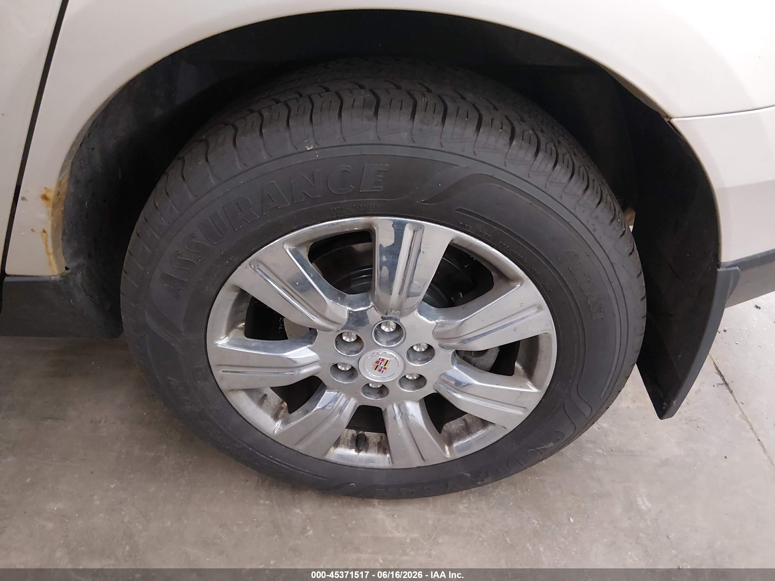 2015 Cadillac Srx Luxury Collection Beige vin: 3GYFNEE32FS617696