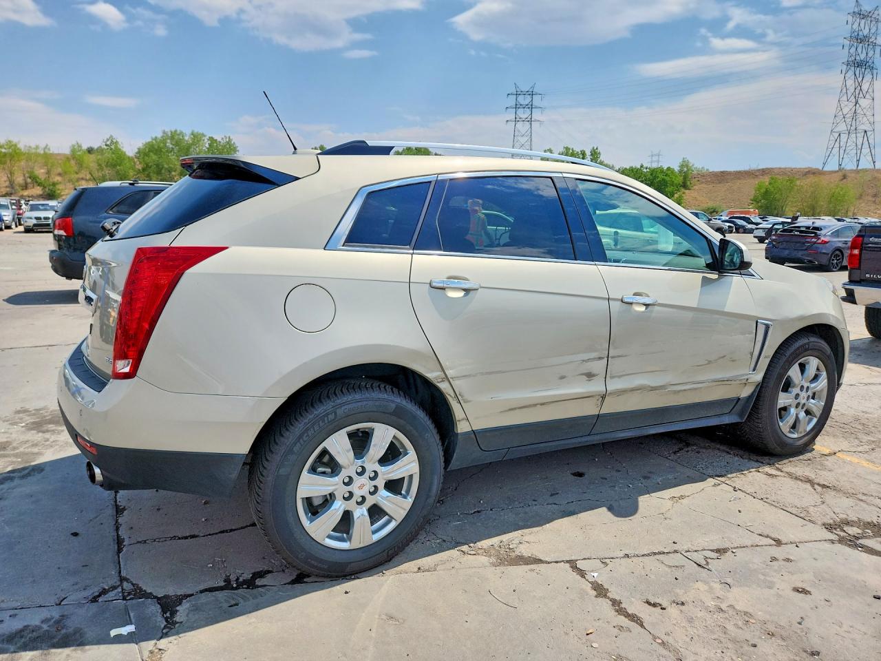 2015 Cadillac Srx Luxury Collection Tan vin: 3GYFNEE33FS628206