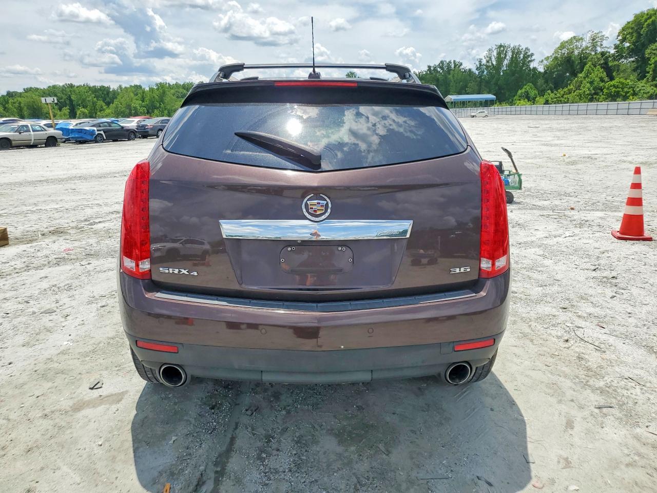 2015 Cadillac Srx Luxury Collection Brown vin: 3GYFNEE34FS526736