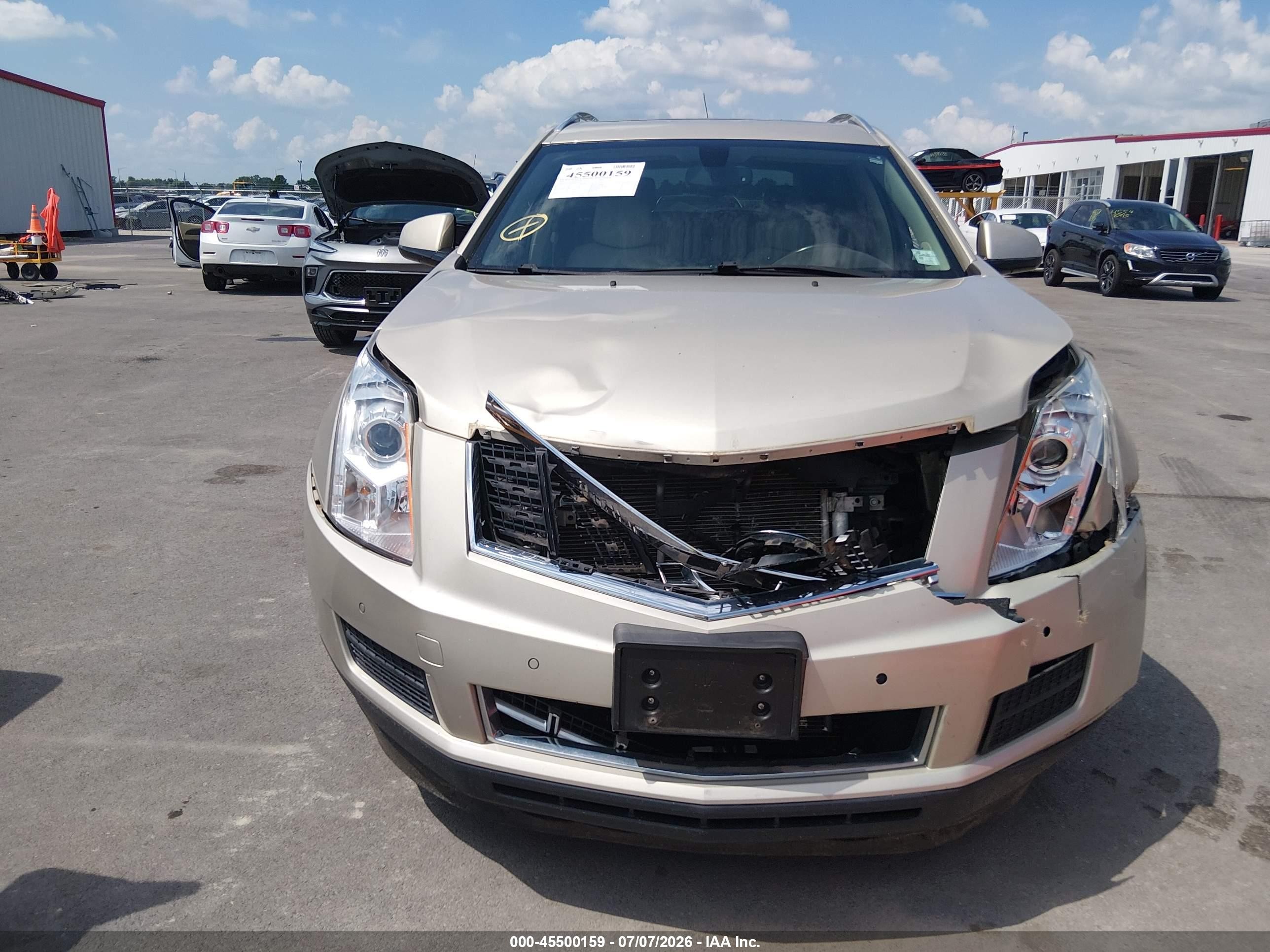 2015 Cadillac Srx Luxury Collection Gold vin: 3GYFNEE34FS595054