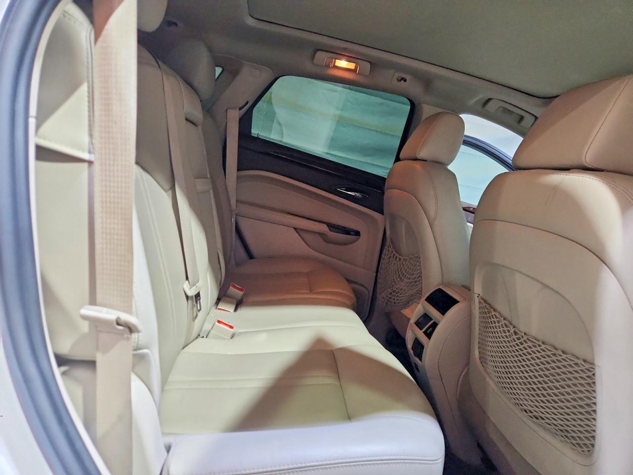 2015 Cadillac Srx Luxury Collection White vin: 3GYFNEE35FS529564