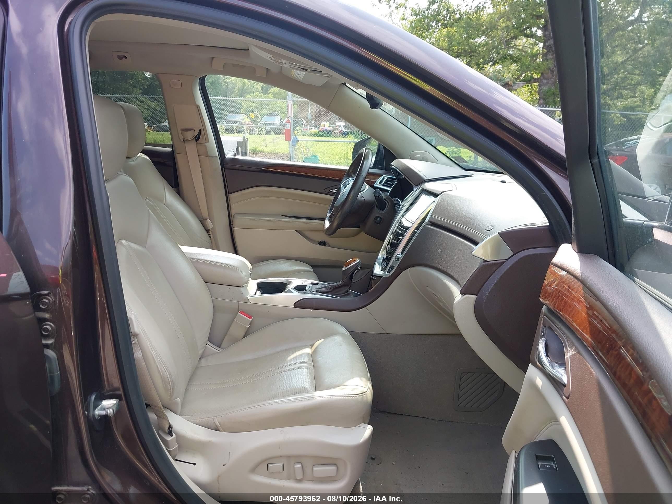 2015 Cadillac Srx Luxury Collection Brown vin: 3GYFNEE35FS569921