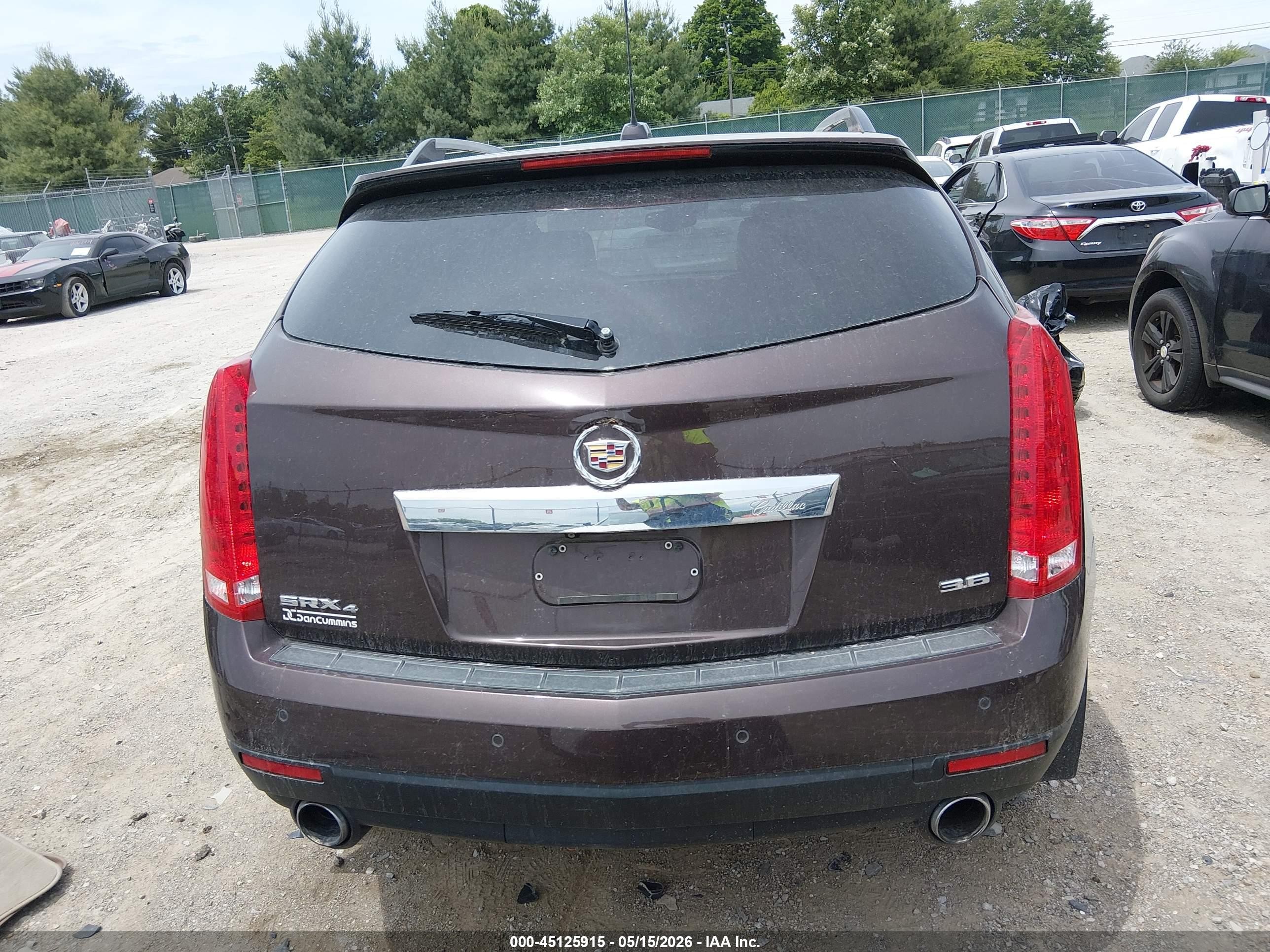2015 Cadillac Srx Luxury Collection Brown vin: 3GYFNEE36FS529878