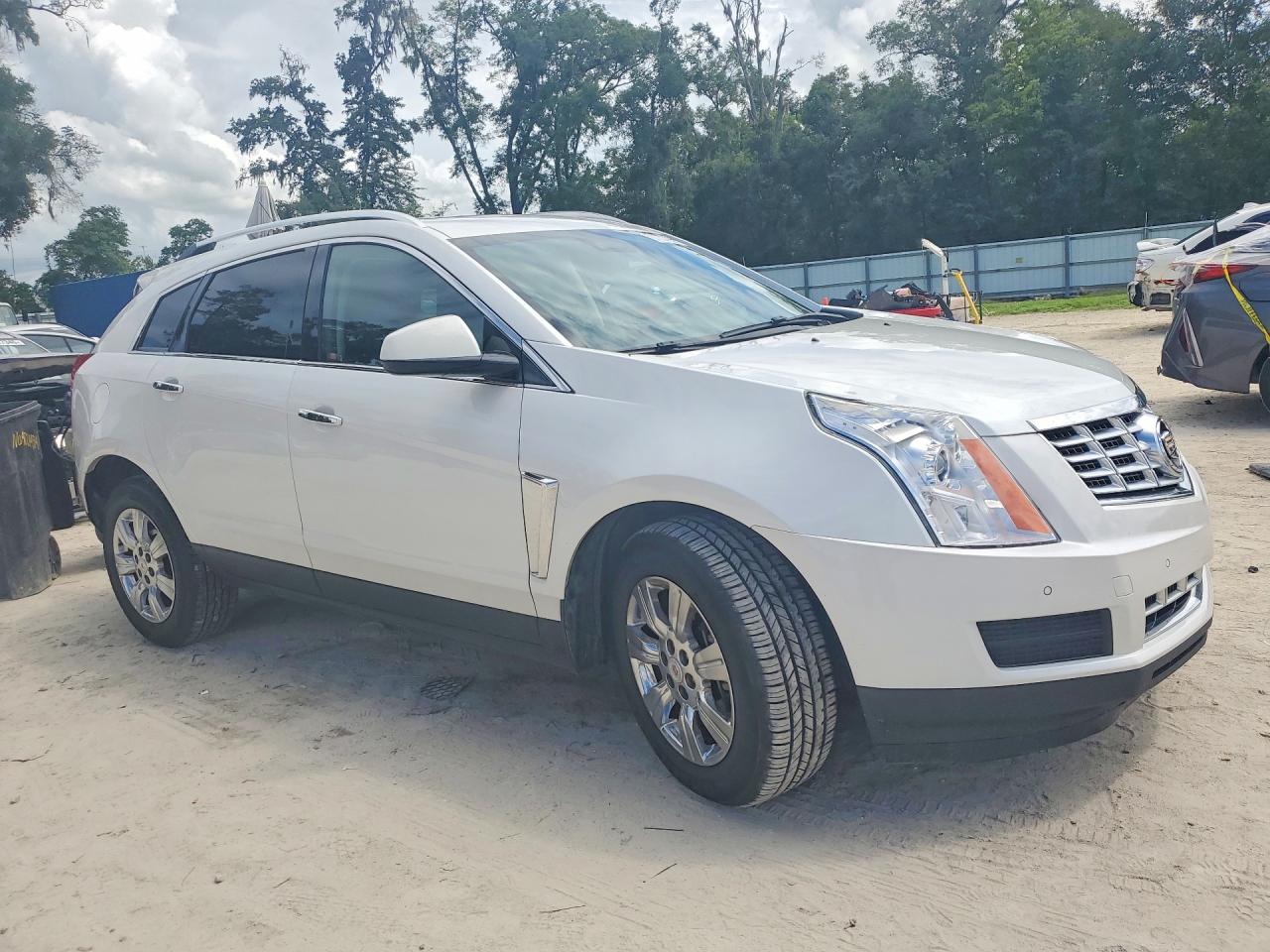 2015 Cadillac Srx Luxury Collection White vin: 3GYFNEE36FS596321