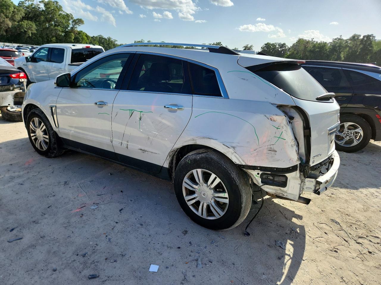 2015 Cadillac Srx Luxury Collection Белый vin: 3GYFNEE37FS573422