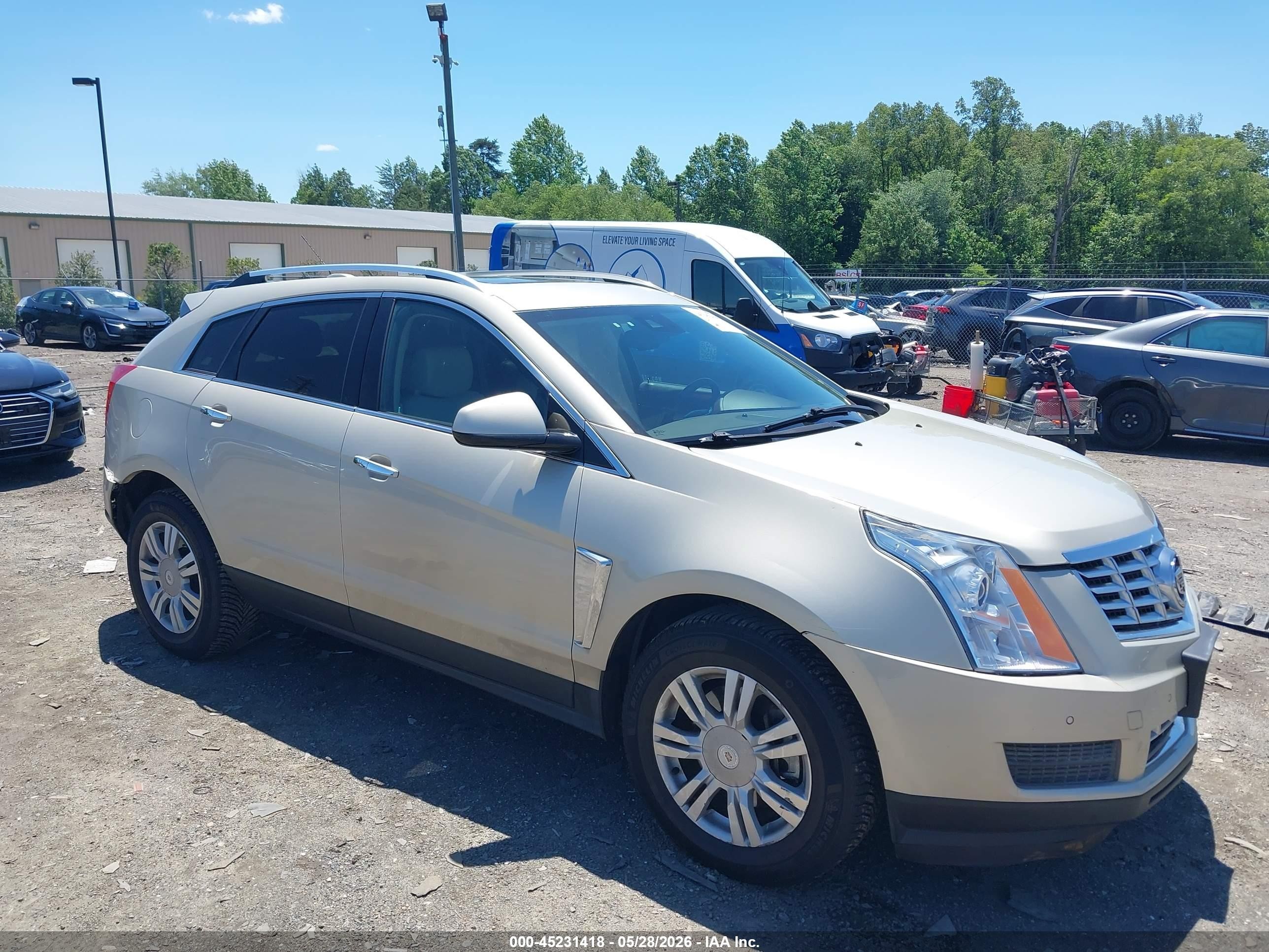 2015 Cadillac Srx Luxury Collection Beige vin: 3GYFNEE38FS566897