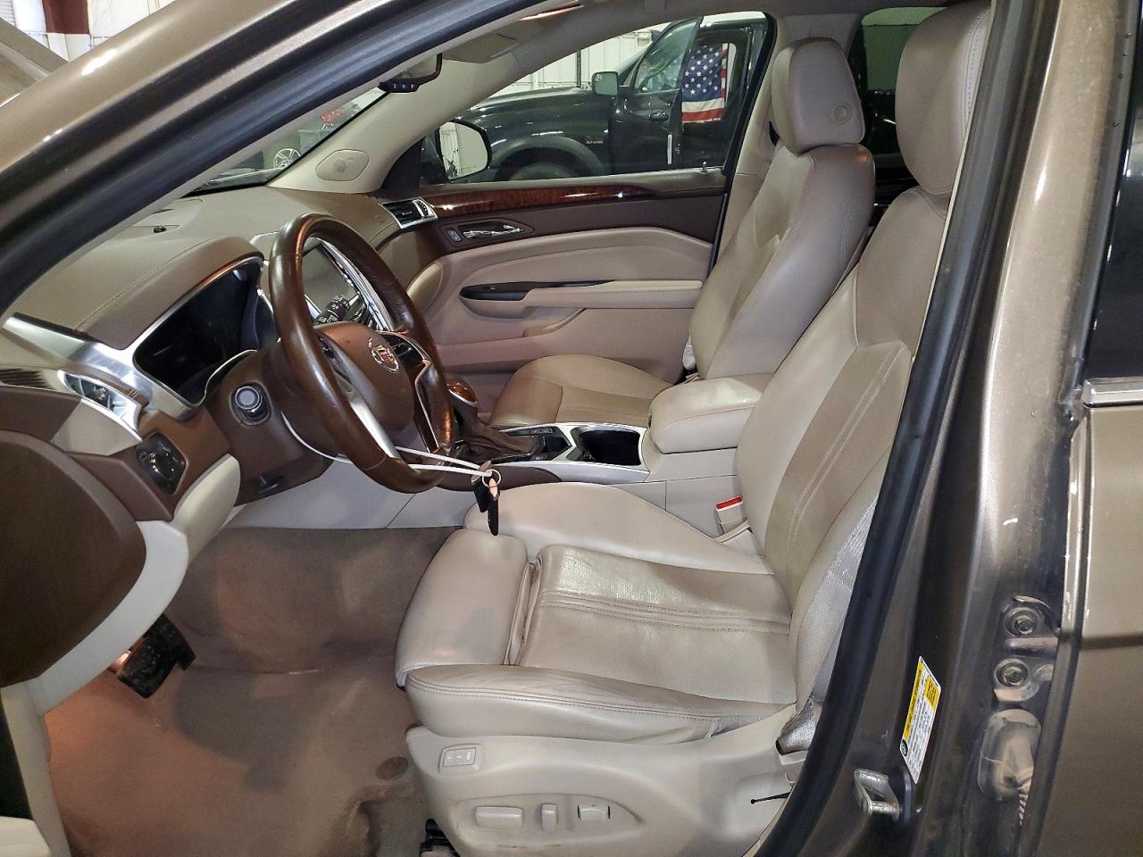 2014 Cadillac Srx Luxury Collection Коричневый vin: 3GYFNEE39ES641069
