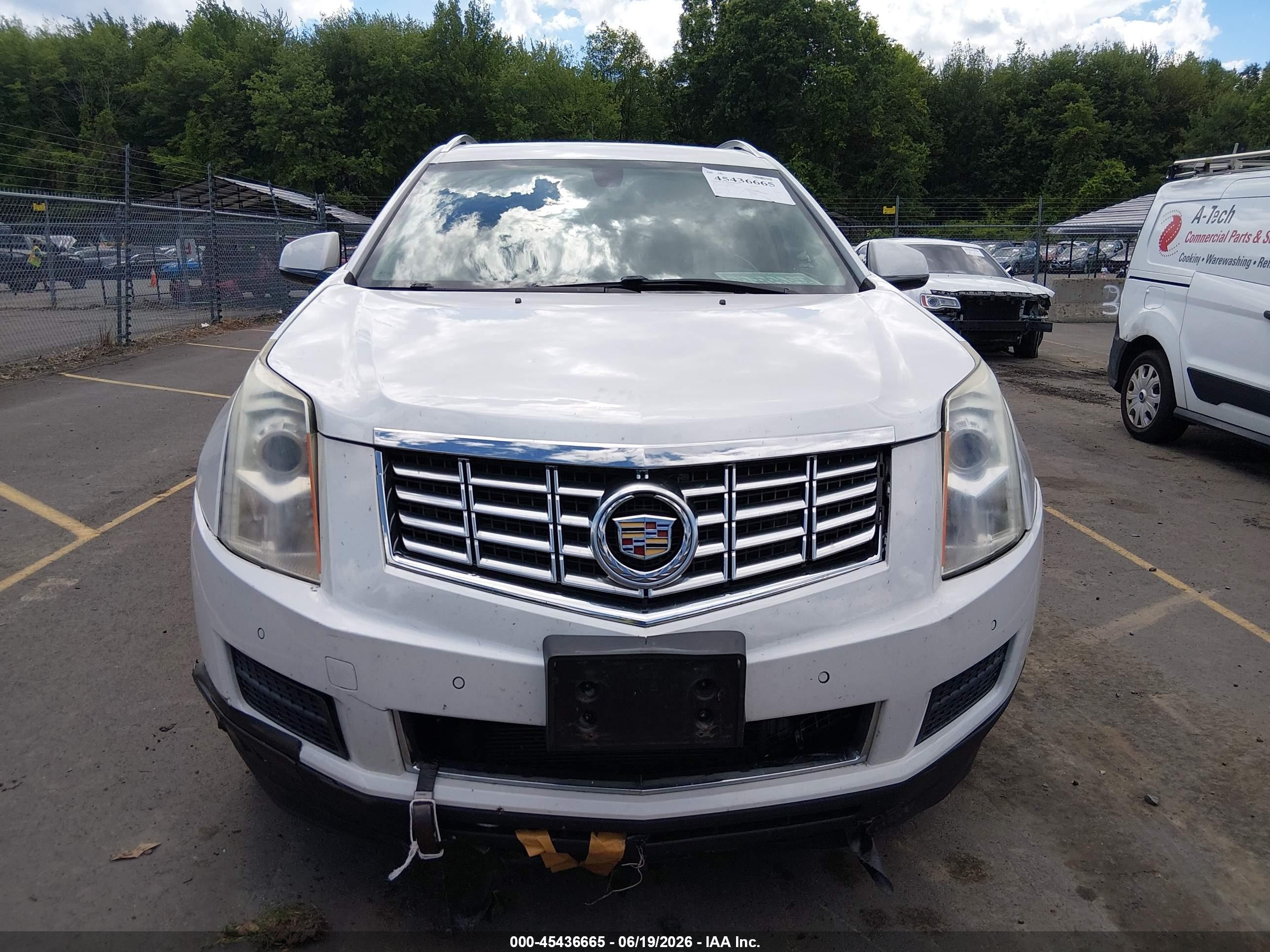 2015 Cadillac Srx Luxury Collection White vin: 3GYFNEE39FS556377