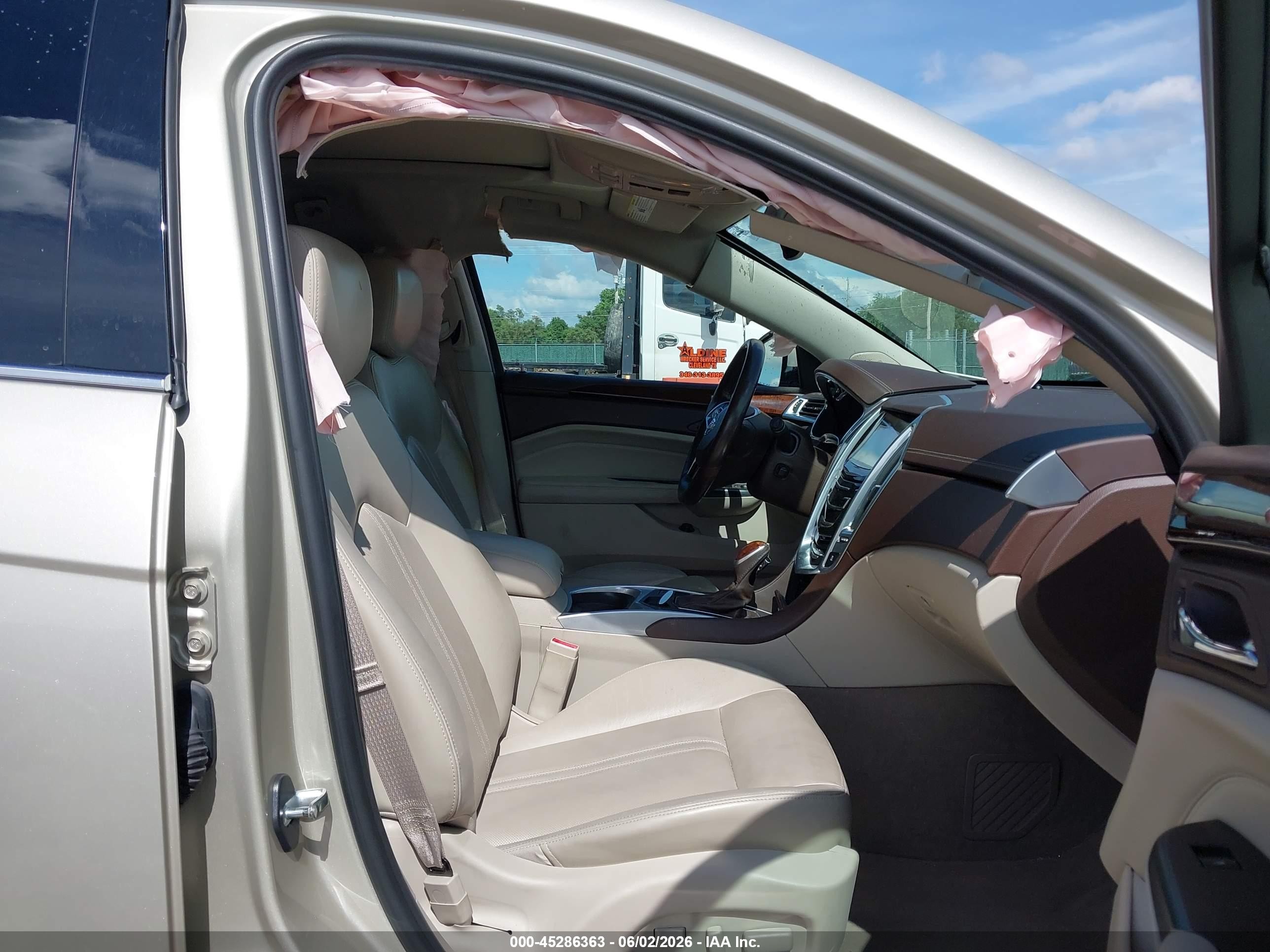 2013 Cadillac Srx Premium Collection Gold vin: 3GYFNEE3XDS519111