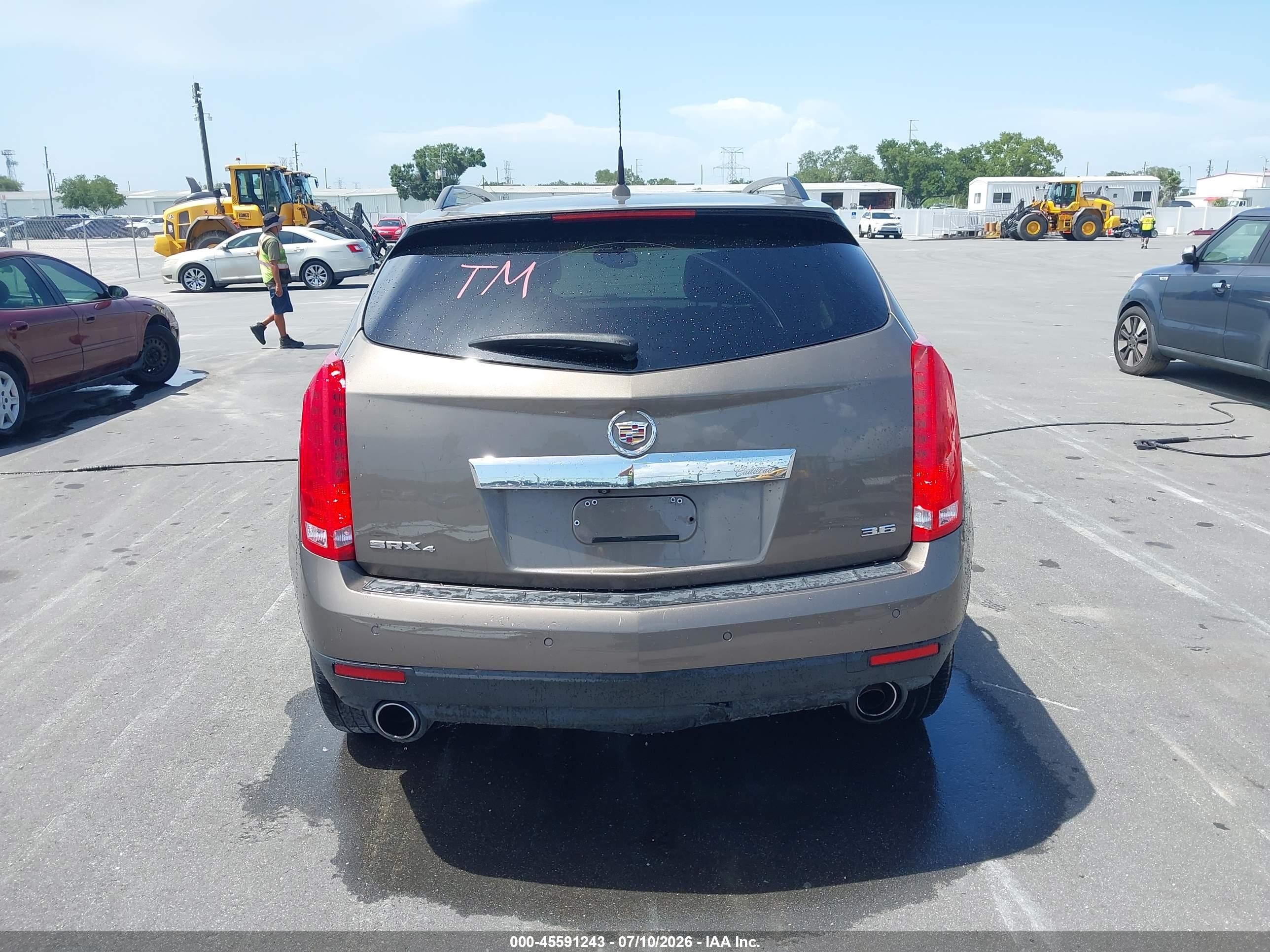2014 Cadillac Srx Luxury Collection Tan vin: 3GYFNEE3XES587233
