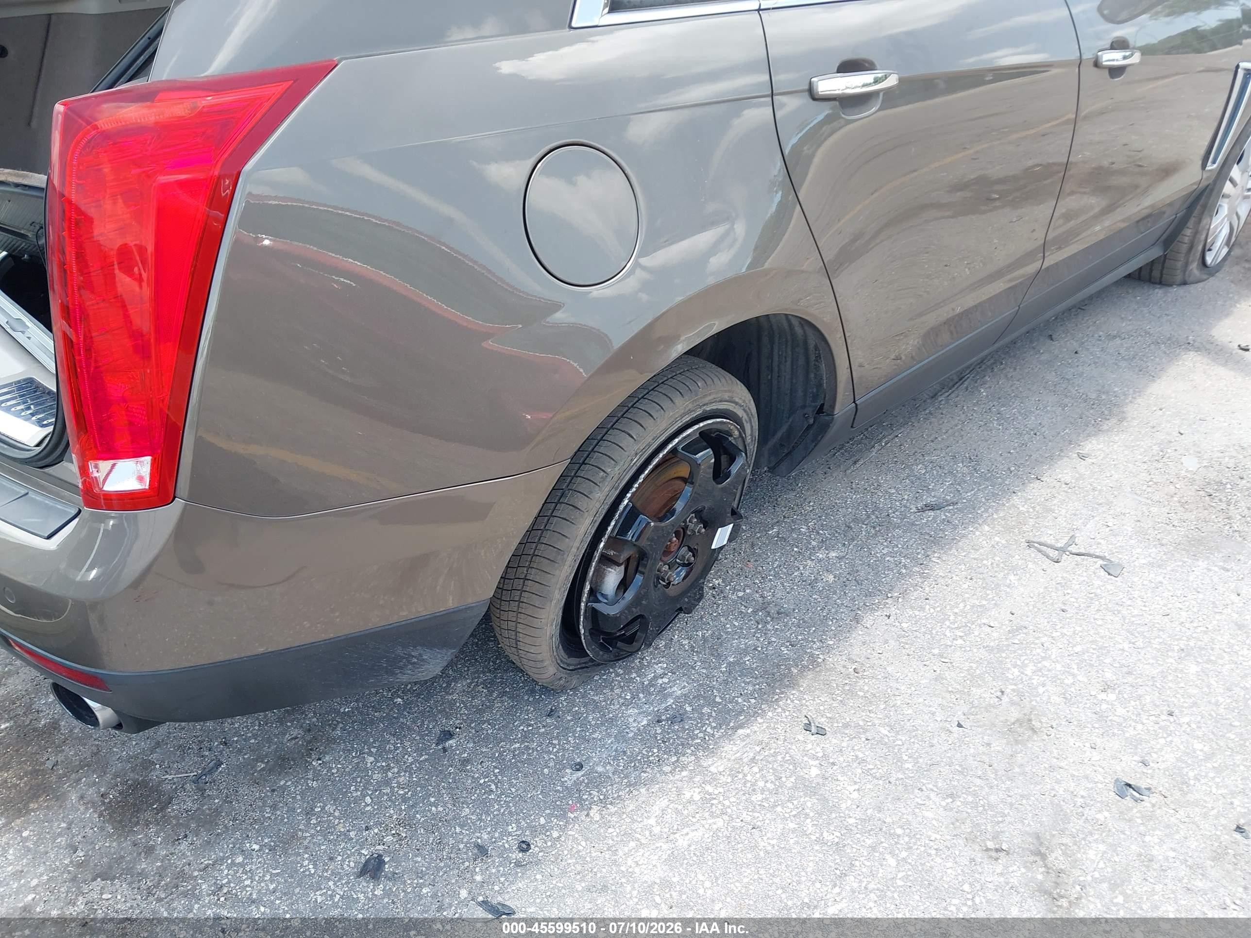 2014 Cadillac Srx Luxury Collection Коричневый vin: 3GYFNEE3XES675876