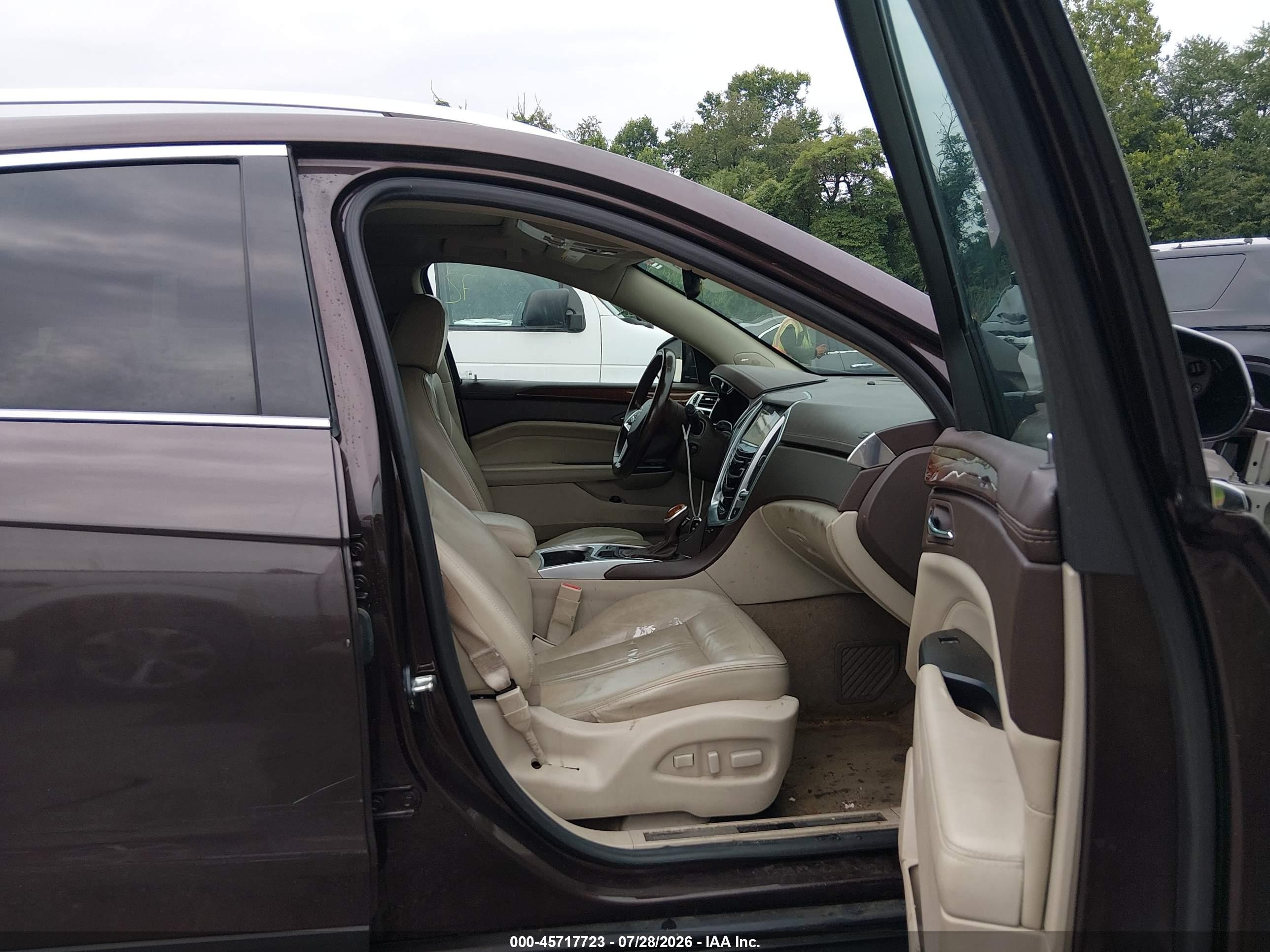 2015 Cadillac Srx Luxury Collection Brown vin: 3GYFNEE3XFS547025