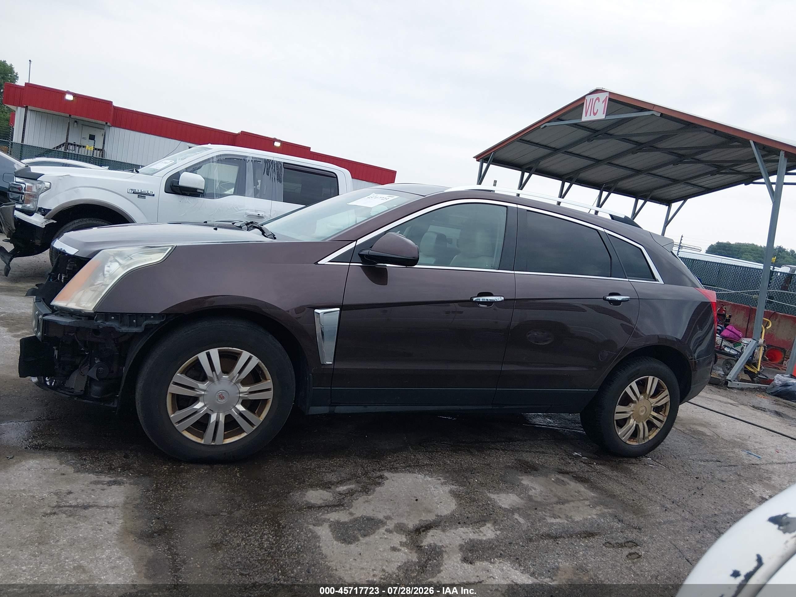 2015 Cadillac Srx Luxury Collection Brown vin: 3GYFNEE3XFS547025