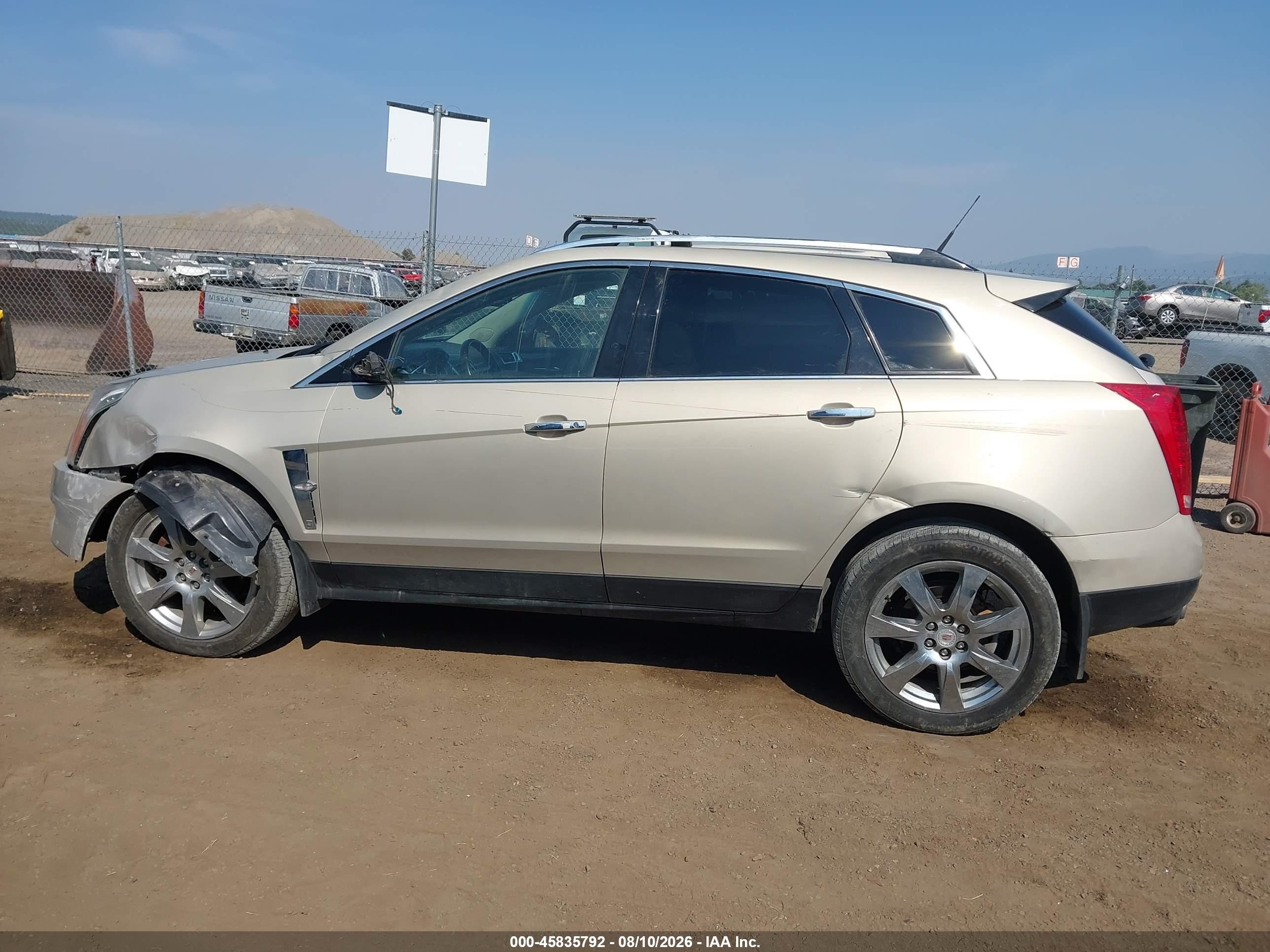 2011 Cadillac Srx Performance Collection Gold vin: 3GYFNEEY9BS512790