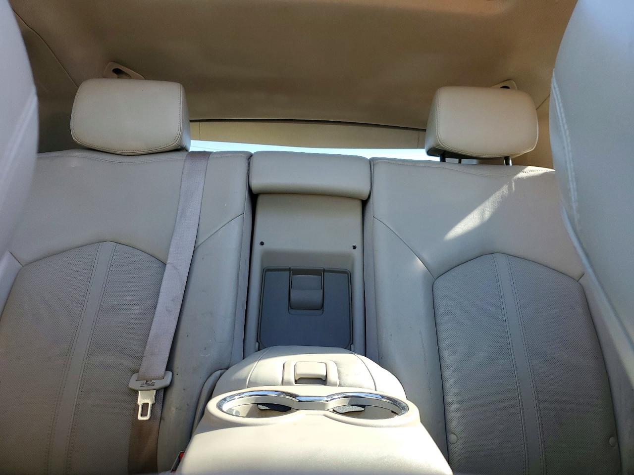 2011 Cadillac Srx Performance Collection Beige vin: 3GYFNEEYXBS536533