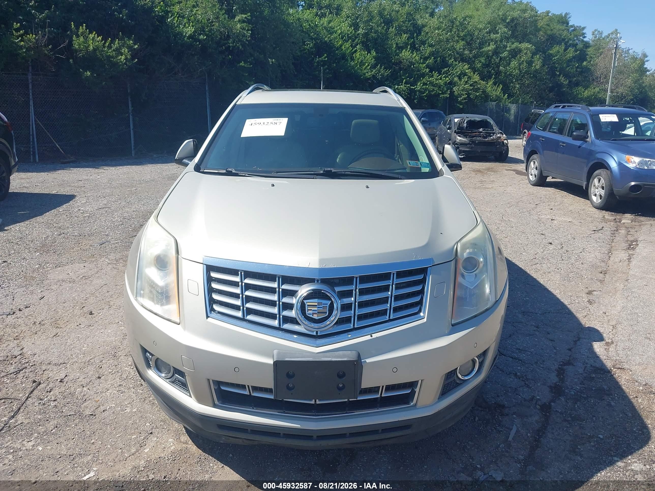 2014 Cadillac Srx Performance Collection Gold vin: 3GYFNFE31ES680194