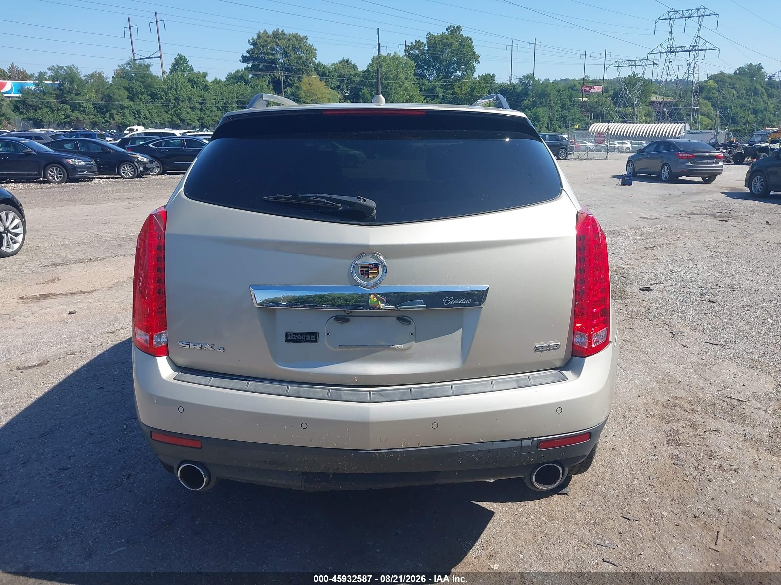 2014 Cadillac Srx Performance Collection Gold vin: 3GYFNFE31ES680194