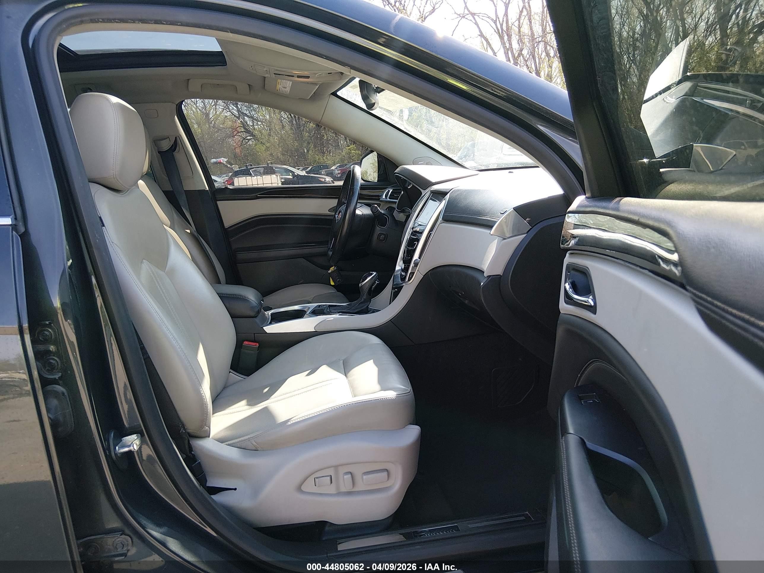 2014 Cadillac Srx Performance Collection Gray vin: 3GYFNFE32ES657443