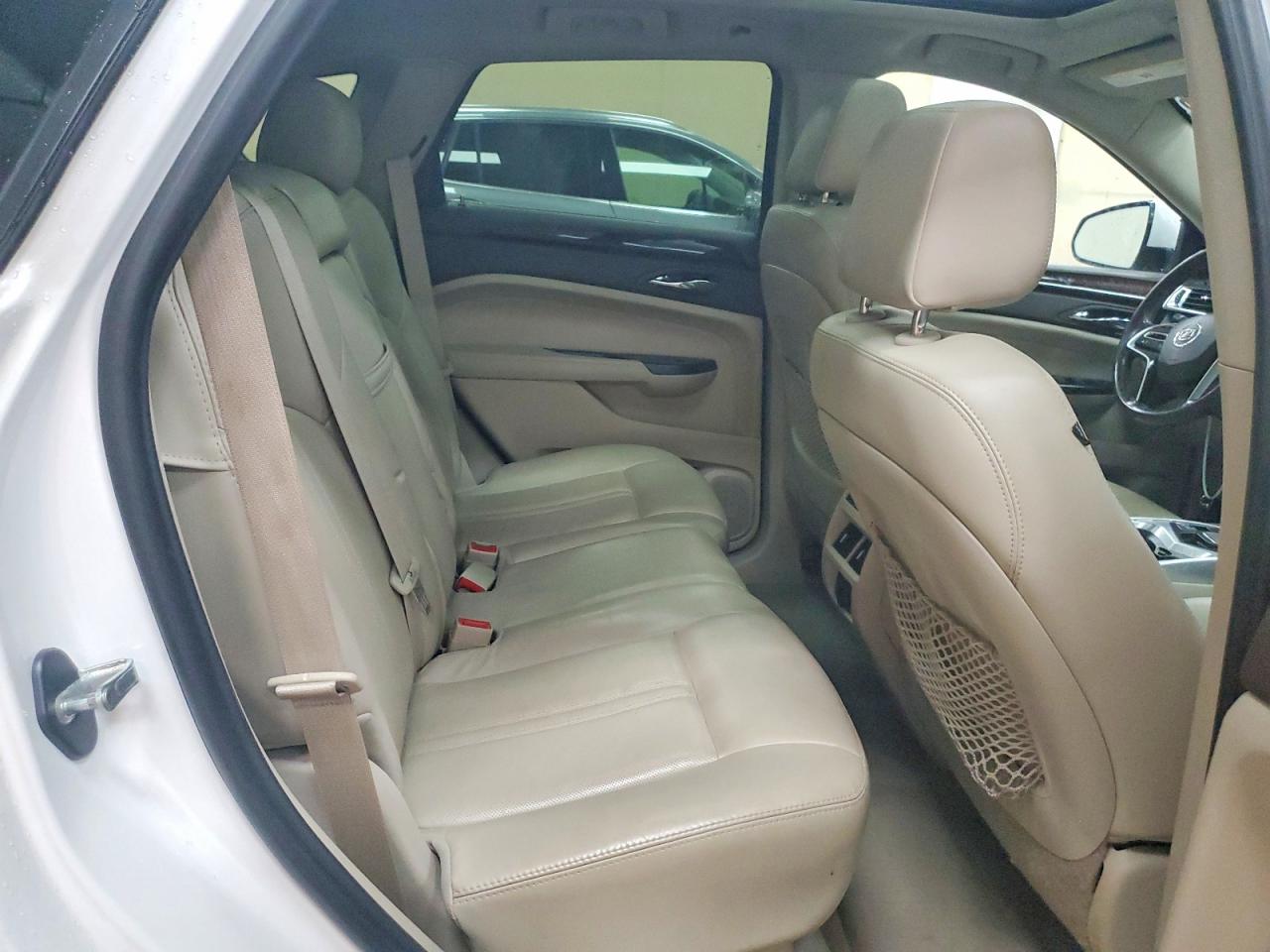 2014 Cadillac Srx Performance Collection White vin: 3GYFNFE32ES658043