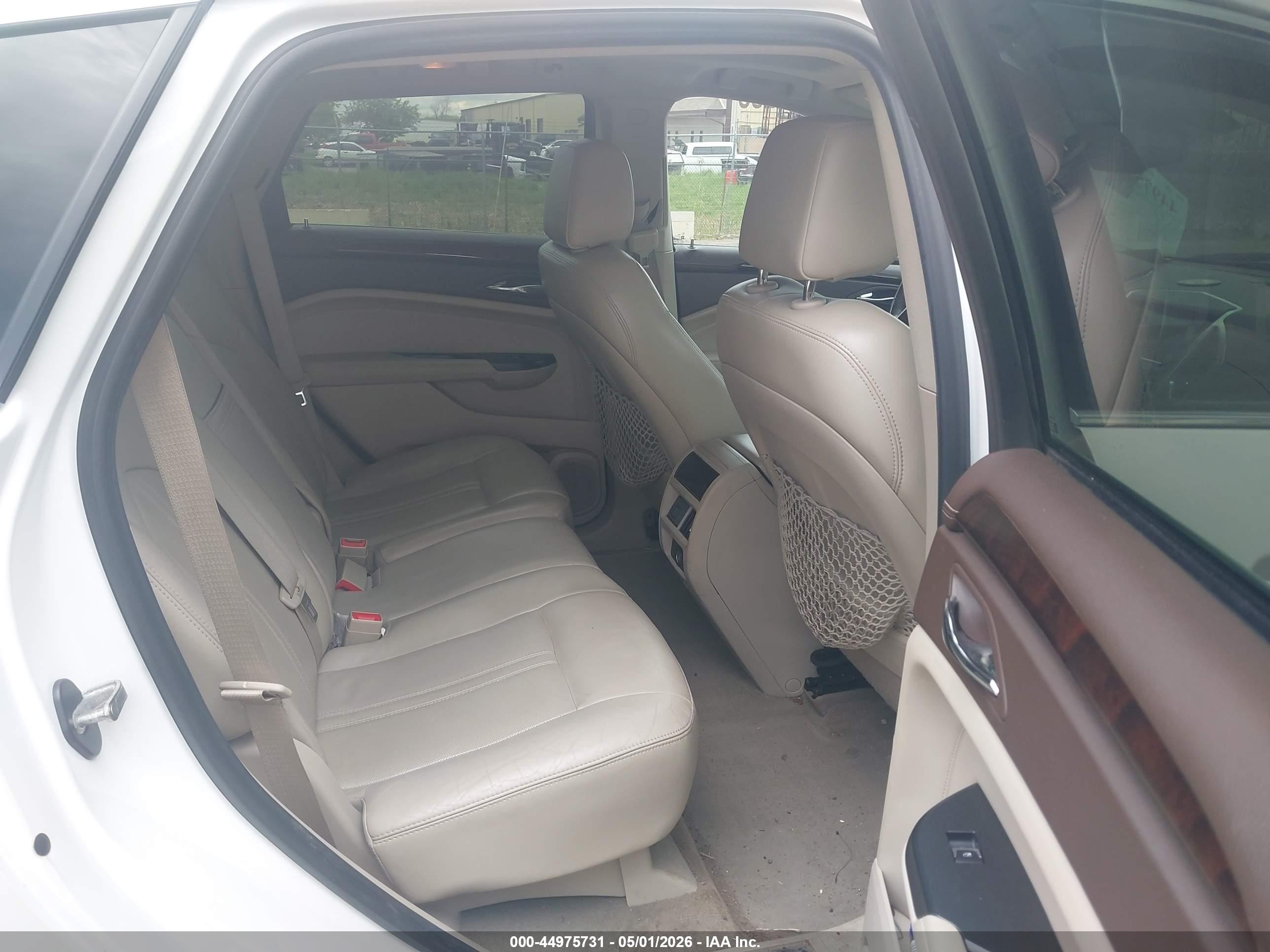 2014 Cadillac Srx Performance Collection White vin: 3GYFNFE33ES586401