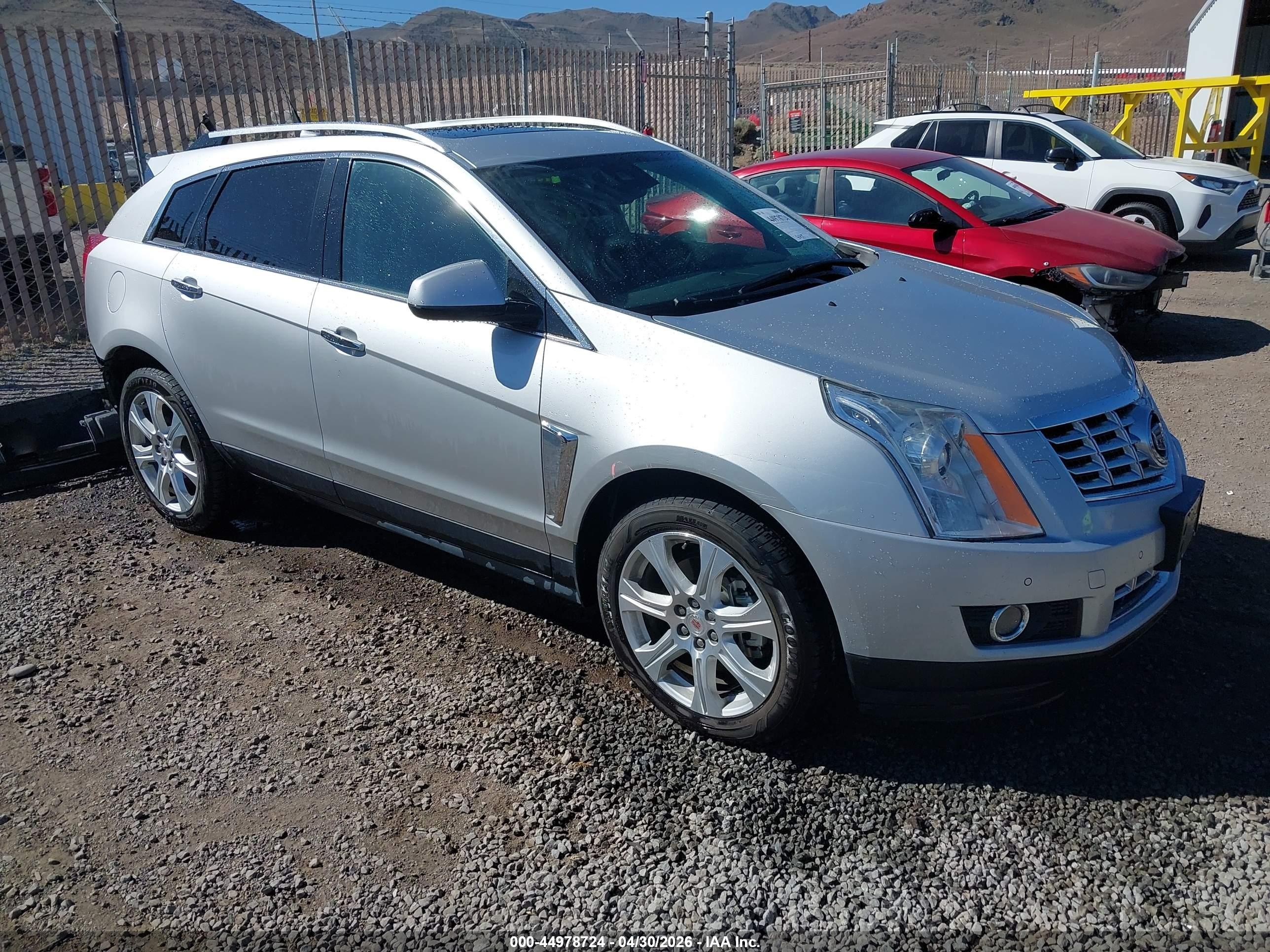2014 Cadillac Srx Performance Collection Silver vin: 3GYFNFE34ES612293