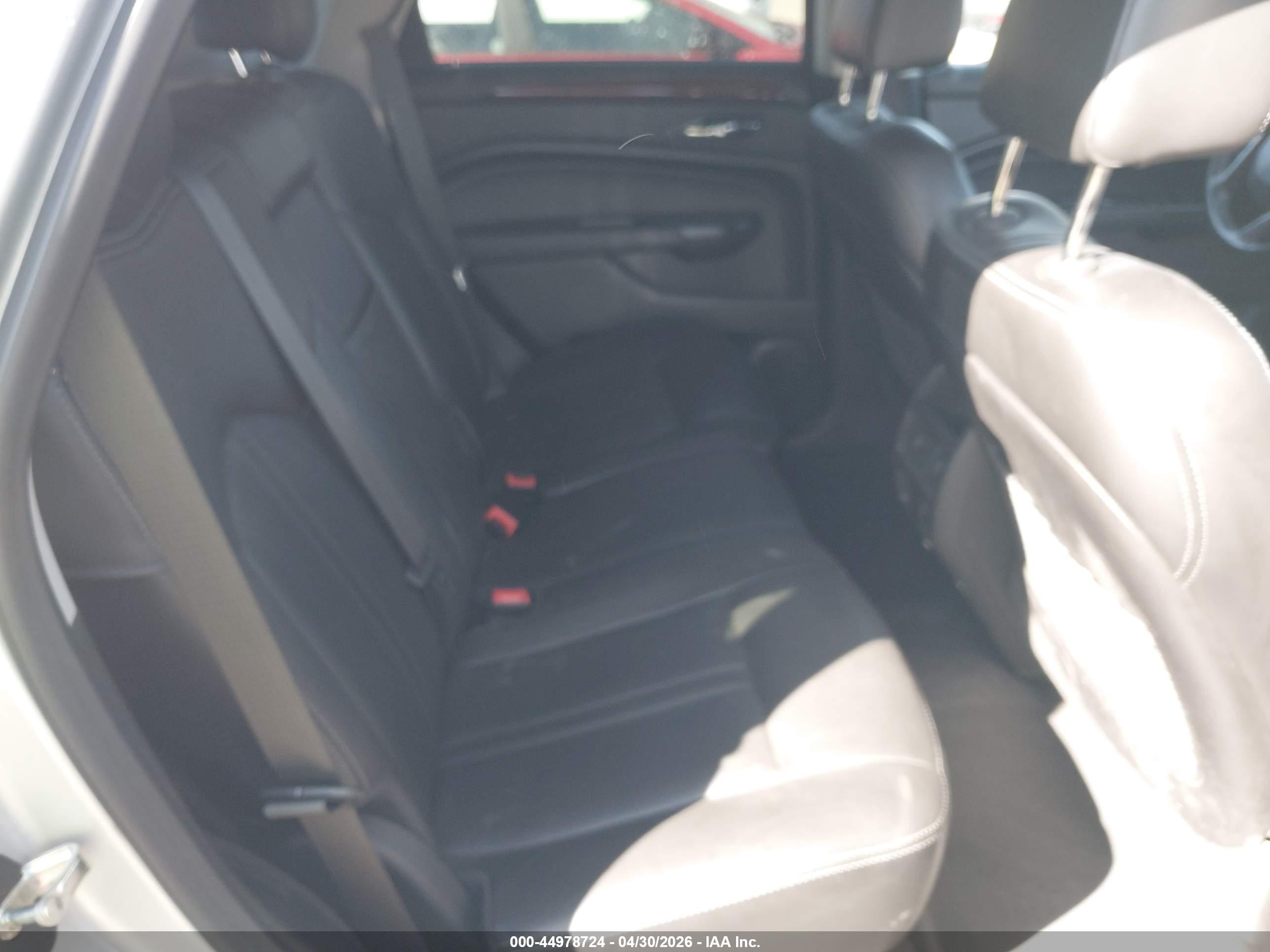2014 Cadillac Srx Performance Collection Серебряный vin: 3GYFNFE34ES612293
