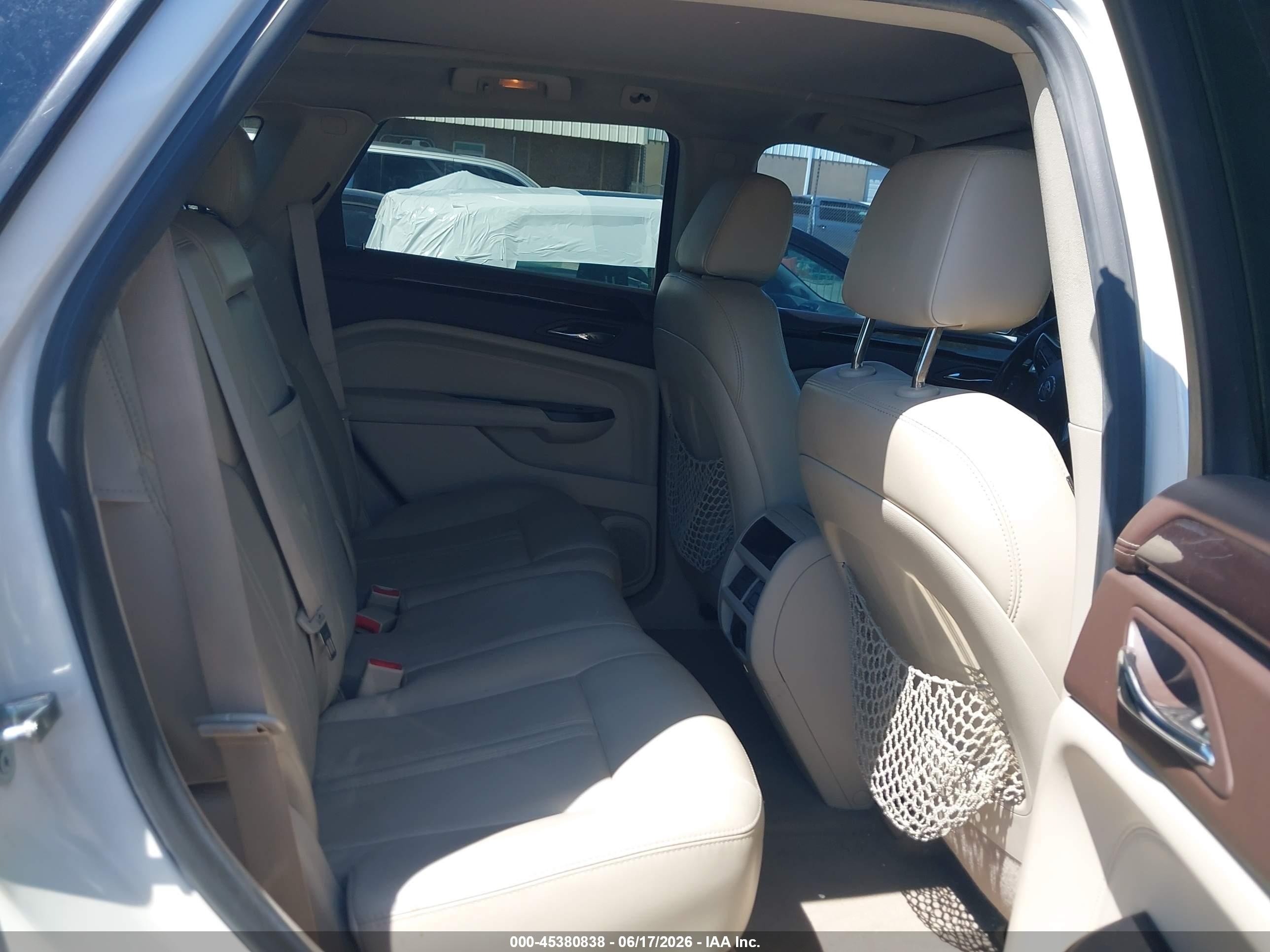 2015 Cadillac Srx Performance Collection White vin: 3GYFNFE37FS624469