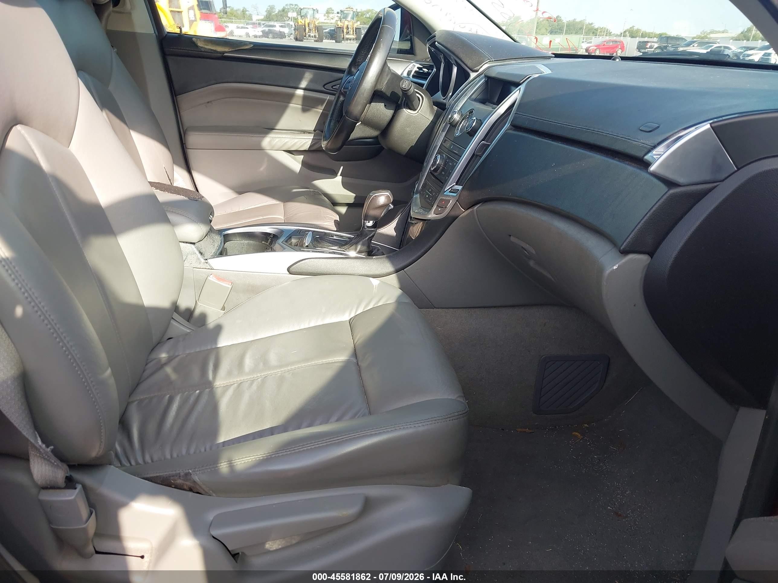 2012 Cadillac Srx Standard Red vin: 3GYFNGE31CS530301