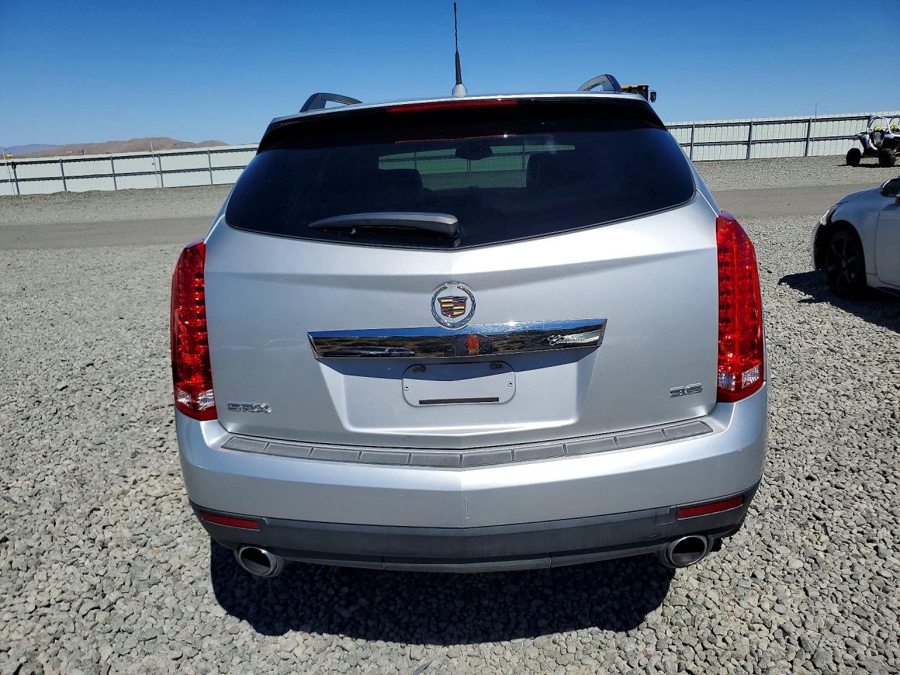 2012 Cadillac Srx Серебряный vin: 3GYFNGE31CS659090