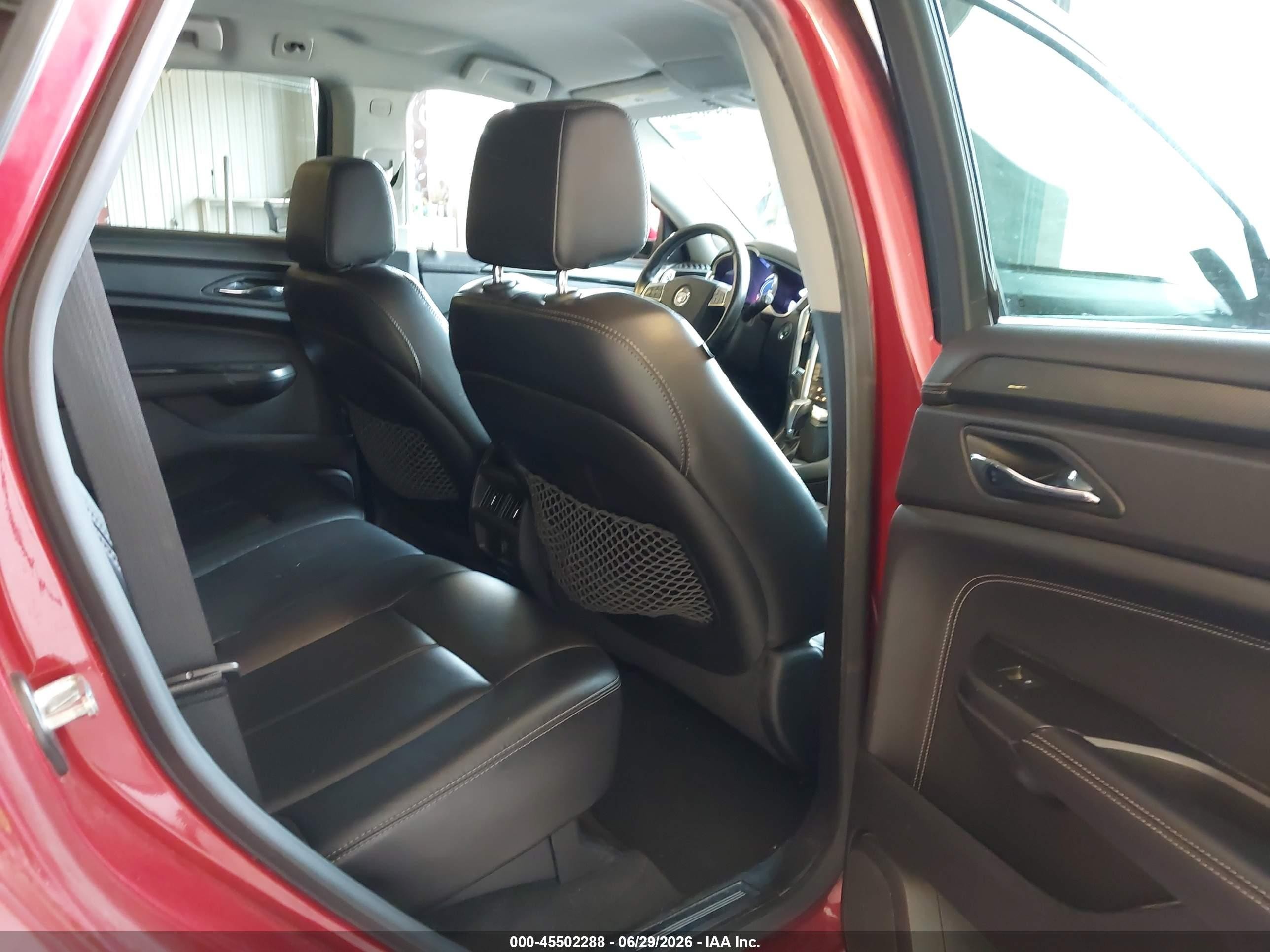 2012 Cadillac Srx Standard Red vin: 3GYFNGE32CS642007