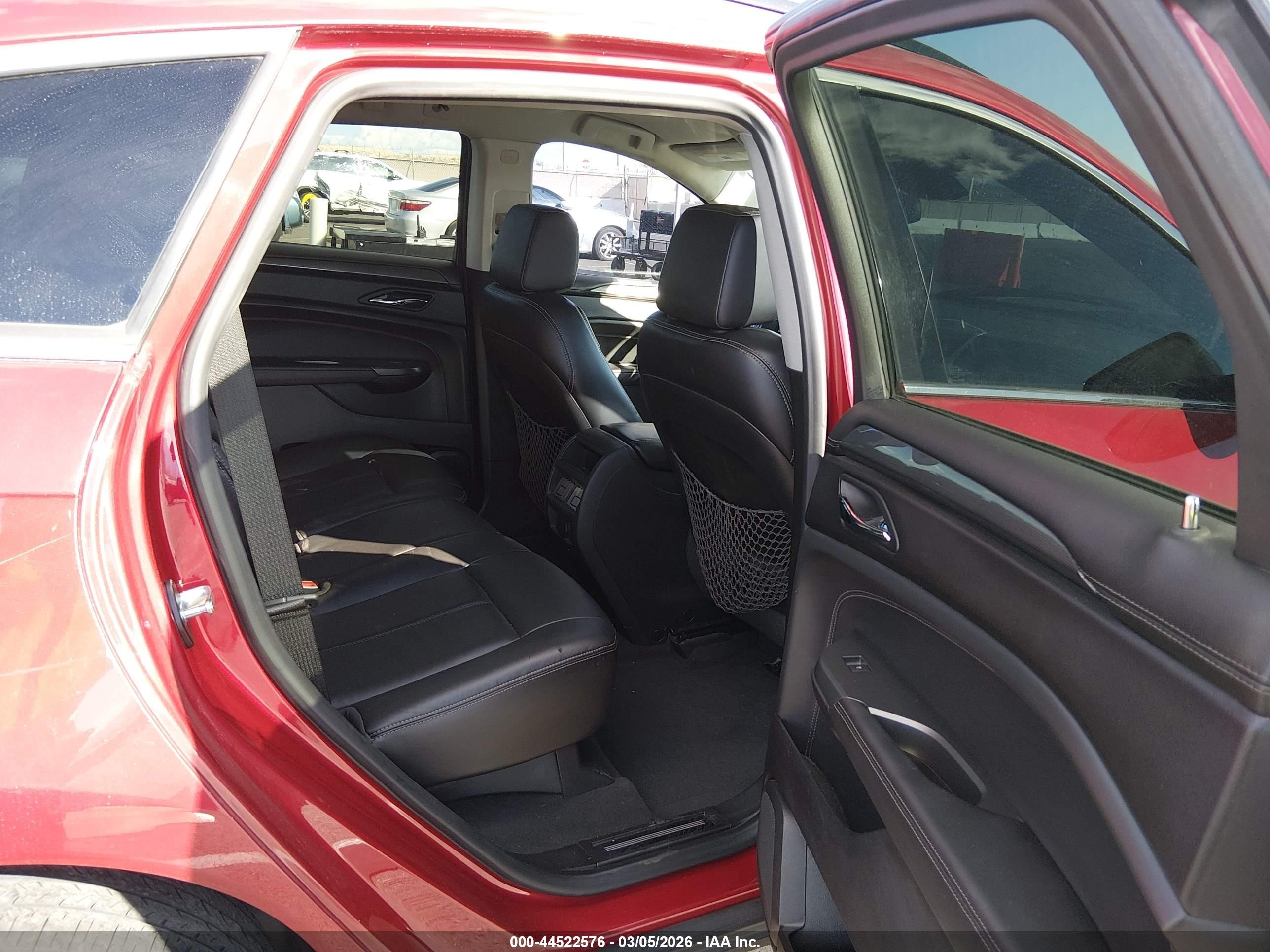 2012 Cadillac Srx Standard Red vin: 3GYFNGE33CS520238