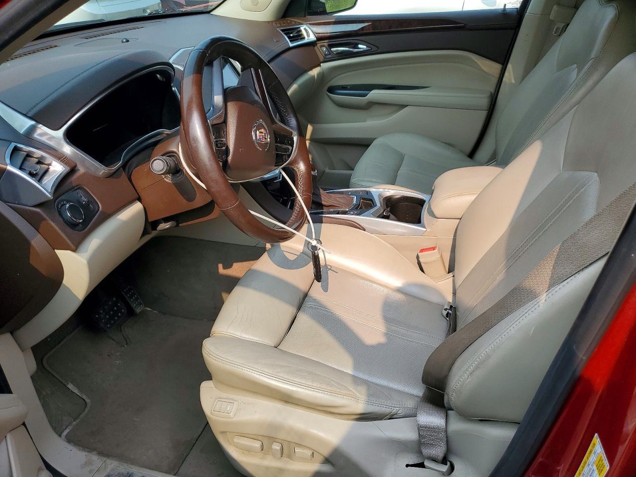 2013 Cadillac Srx Luxury Collection Красный vin: 3GYFNGE36DS581410