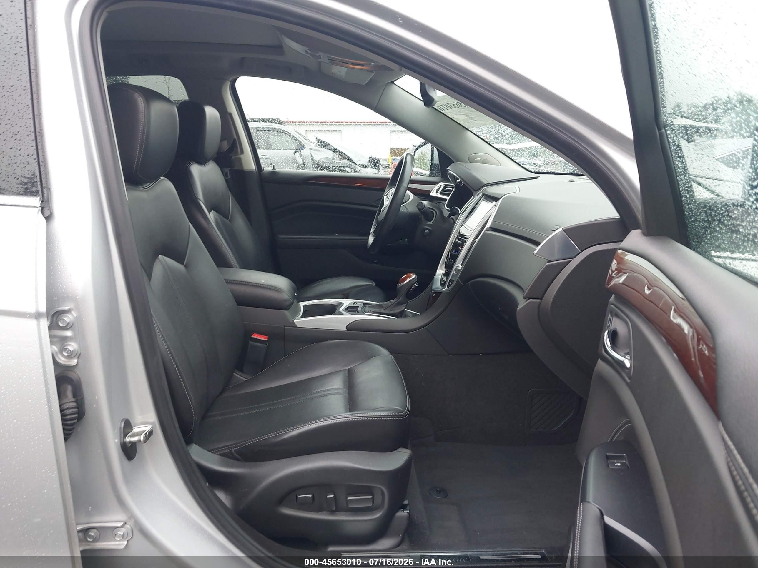 2013 Cadillac Srx Luxury Collection Серебряный vin: 3GYFNGE36DS607455