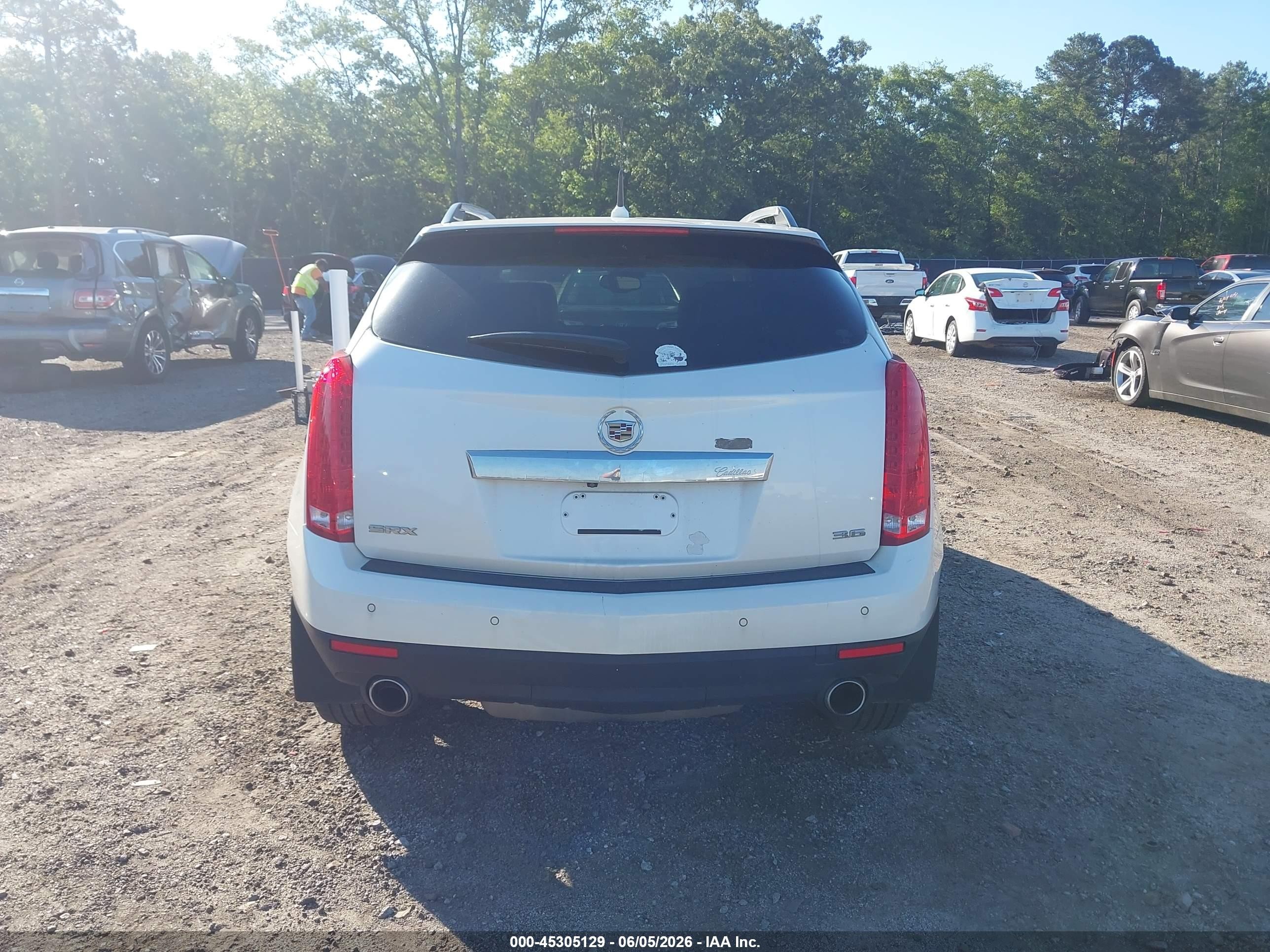 2014 Cadillac Srx Premium Collection White vin: 3GYFNGE36ES562714