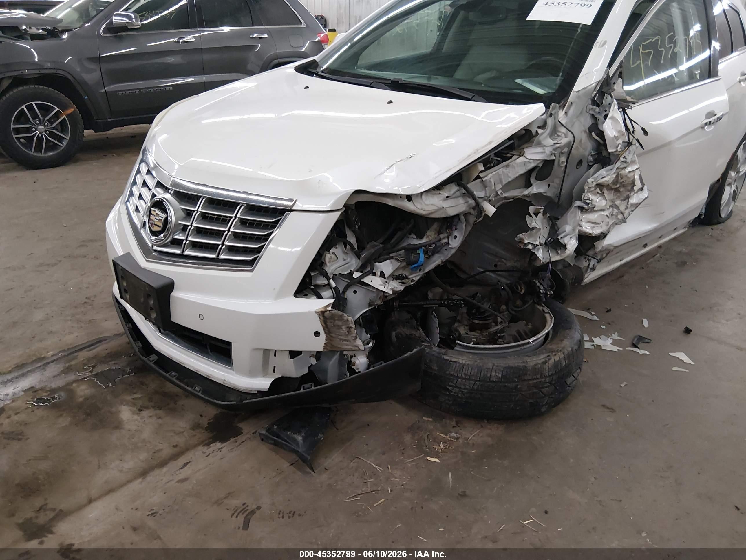 2015 Cadillac Srx Premium Collection White vin: 3GYFNGE36FS538057
