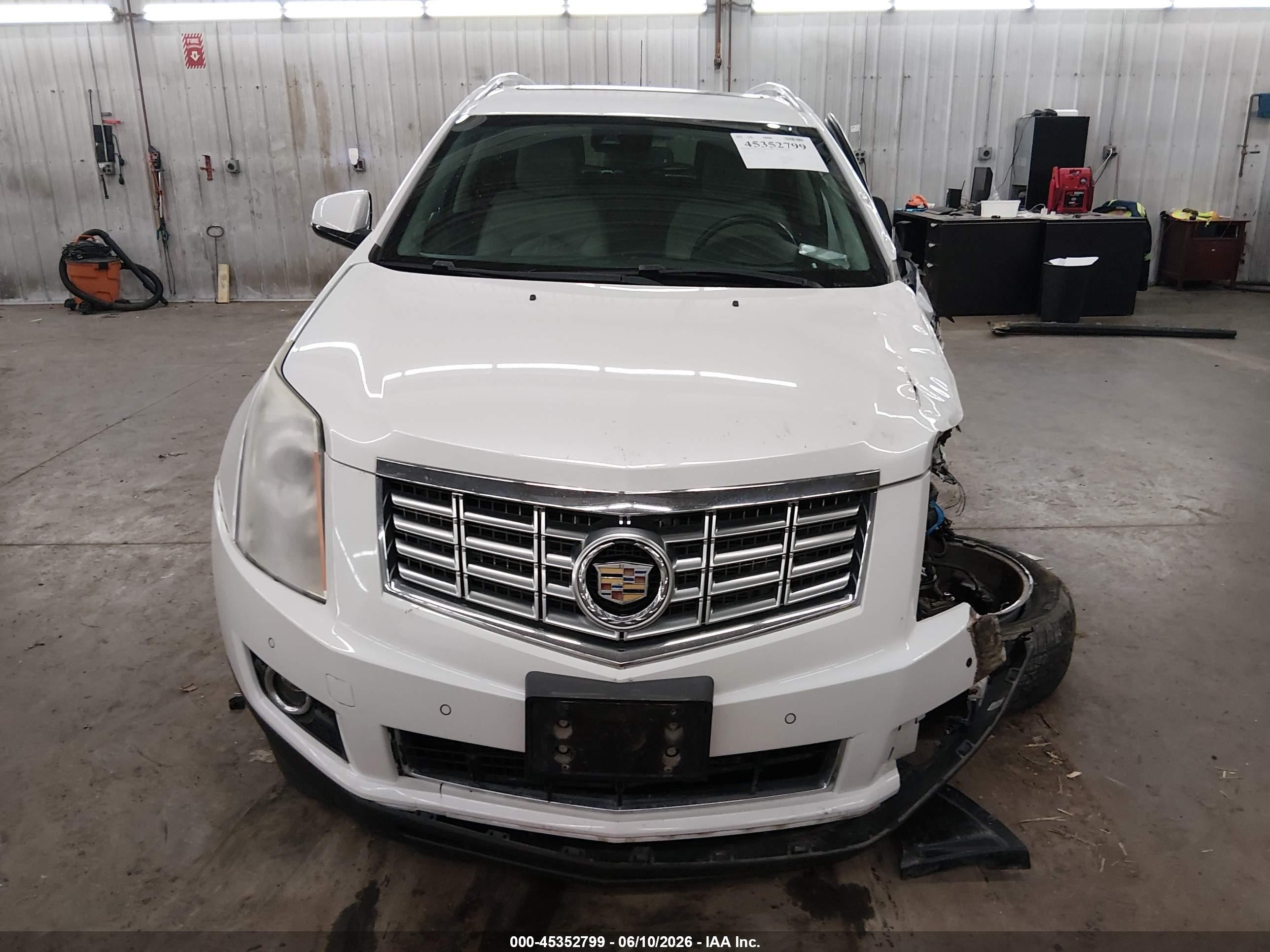 2015 Cadillac Srx Premium Collection White vin: 3GYFNGE36FS538057