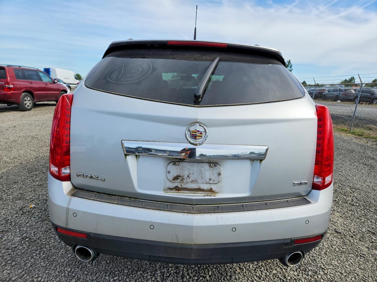 2013 Cadillac Srx Luxury Collection Серебряный vin: 3GYFNGE37DS545709