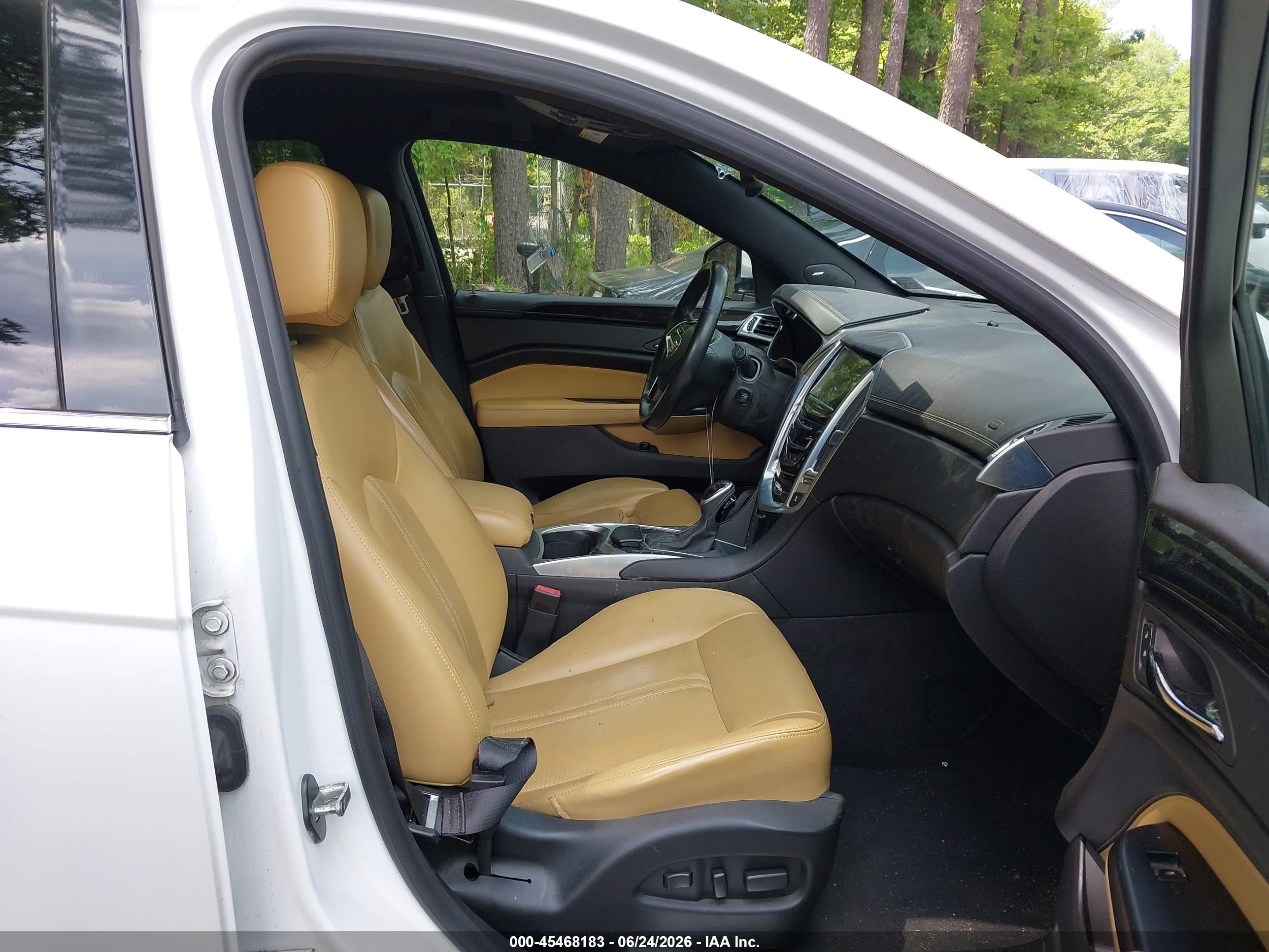 2015 Cadillac Srx Premium Collection White vin: 3GYFNGE38FS581959