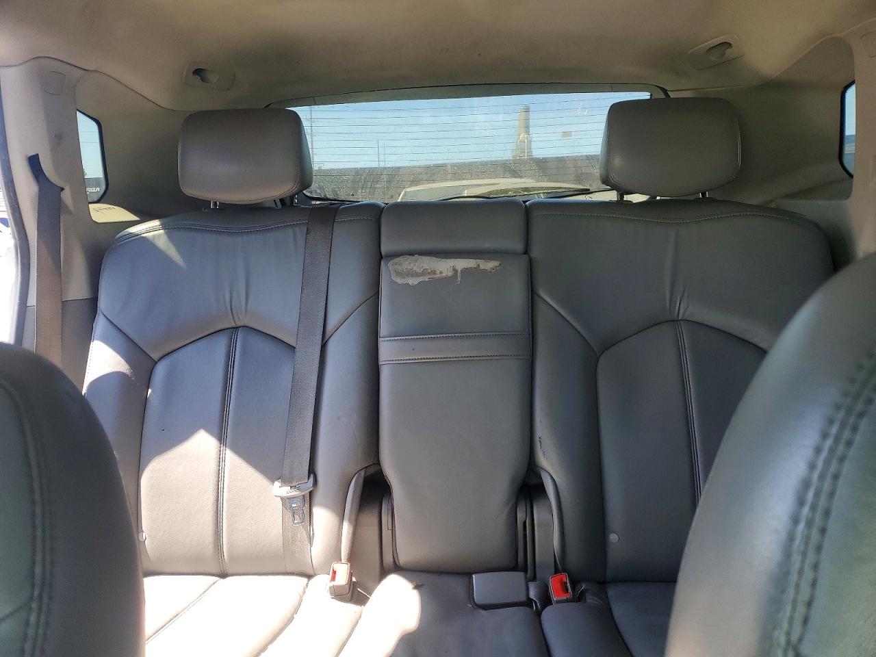 2012 Cadillac Srx Серебряный vin: 3GYFNGE3XCS645771