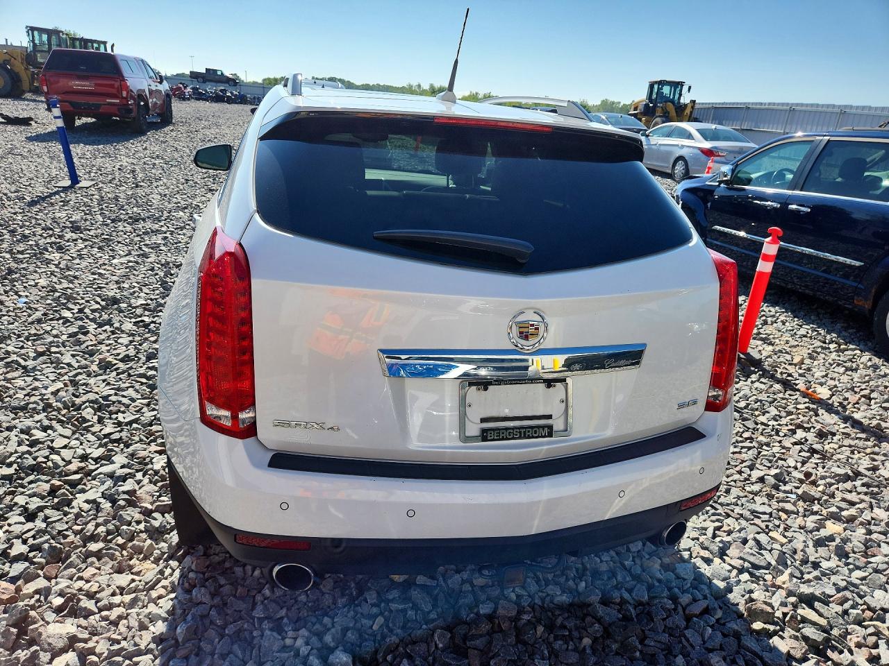 2014 Cadillac Srx Premium Collection White vin: 3GYFNGE3XES666218