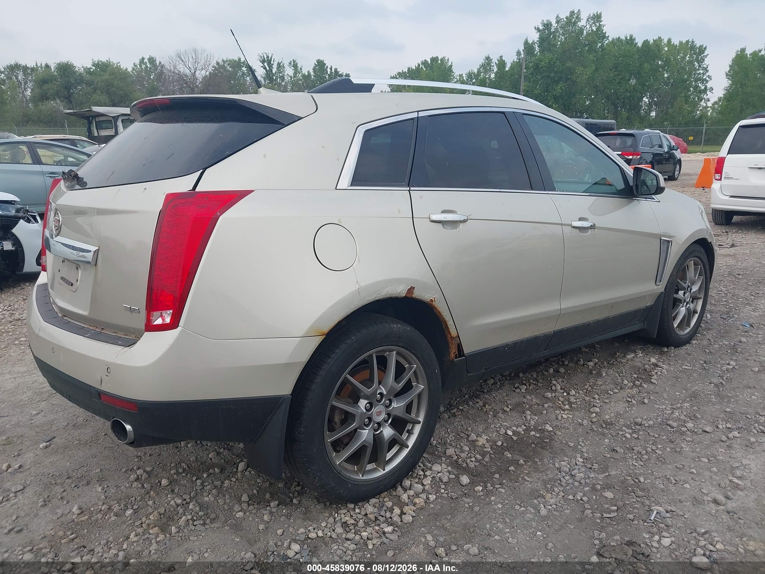 2013 Cadillac Srx Performance Collection Cream vin: 3GYFNHE32DS565159