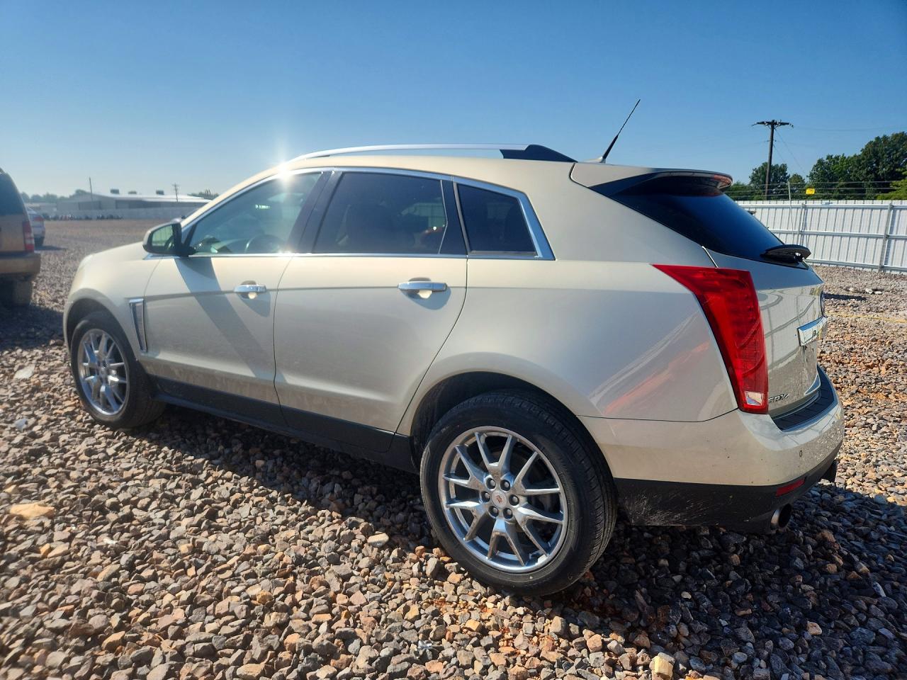 2013 Cadillac Srx Performance Collection Бежевый vin: 3GYFNHE38DS557308