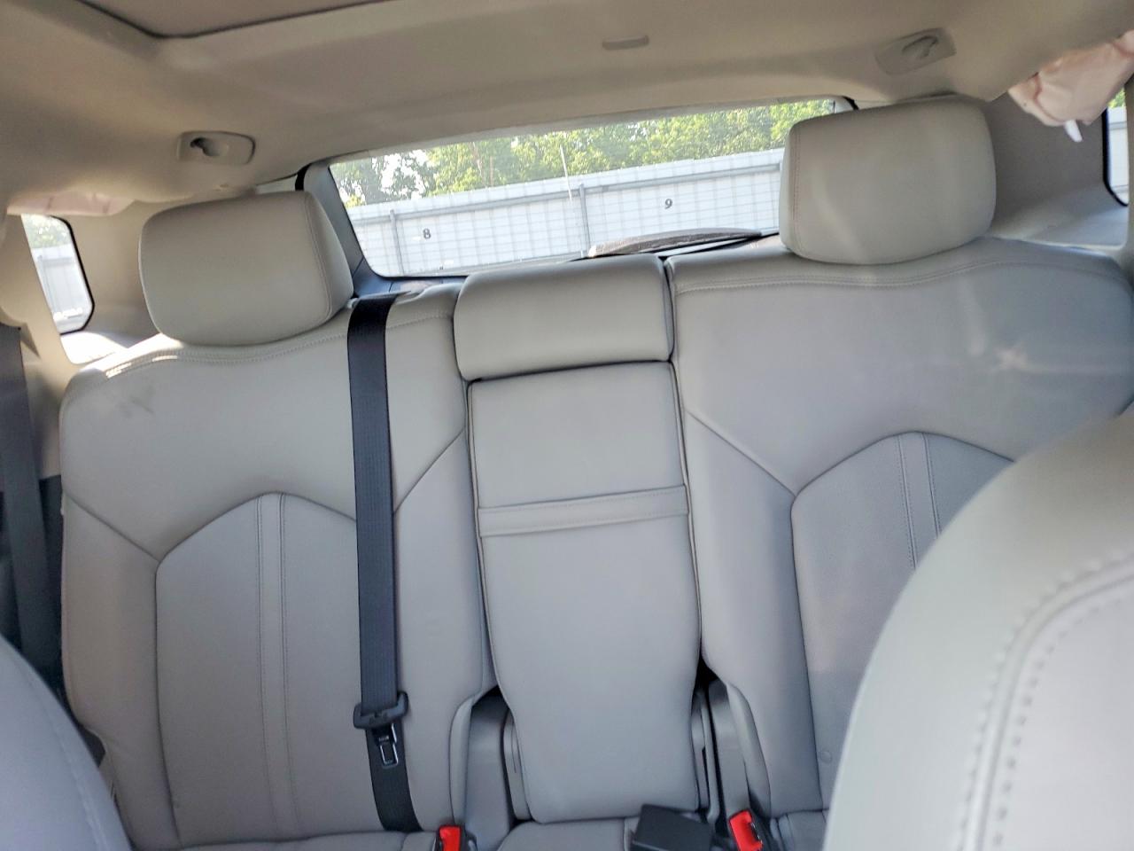 2013 Cadillac Srx Premium Silver vin: 3GYFNJE33DS647523
