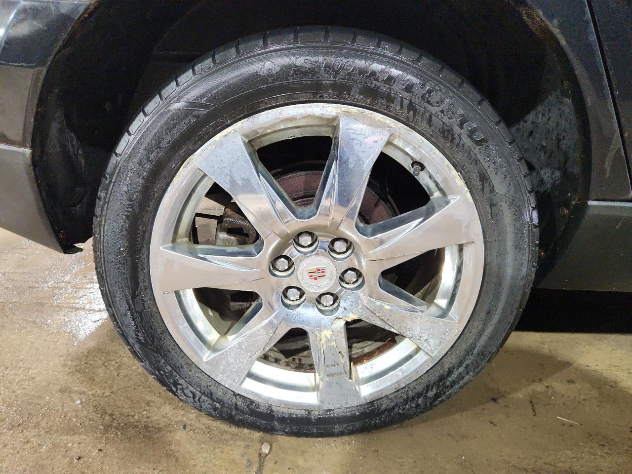 2011 Cadillac Srx Premium Collection Charcoal vin: 3GYFNKE62BS506732 Damage: Right Rear Wheel, Curb Rash, > 12 Inches
